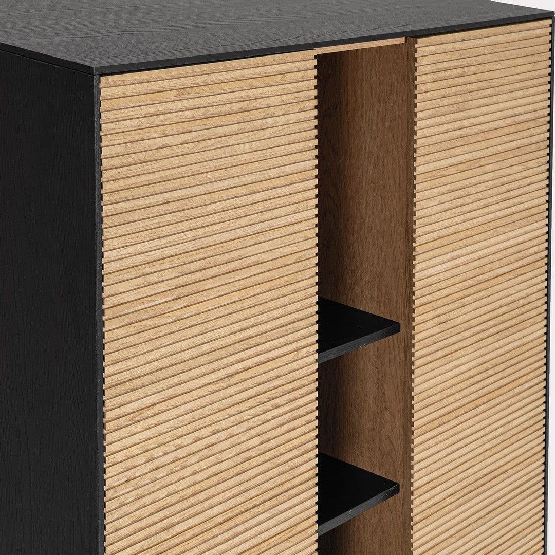 Mobile credenza "Allycia" in mdf-legno di frassino, gambe in acciaio, per interno in Credenze Decor Space - Altamura, commercioVirtuoso.it