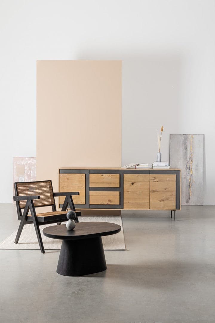 Credenza "Stanwood" con 3 ante e 3 cassetti, in mdf, finitura in rovere in Credenze Decor Space - Altamura, commercioVirtuoso.it