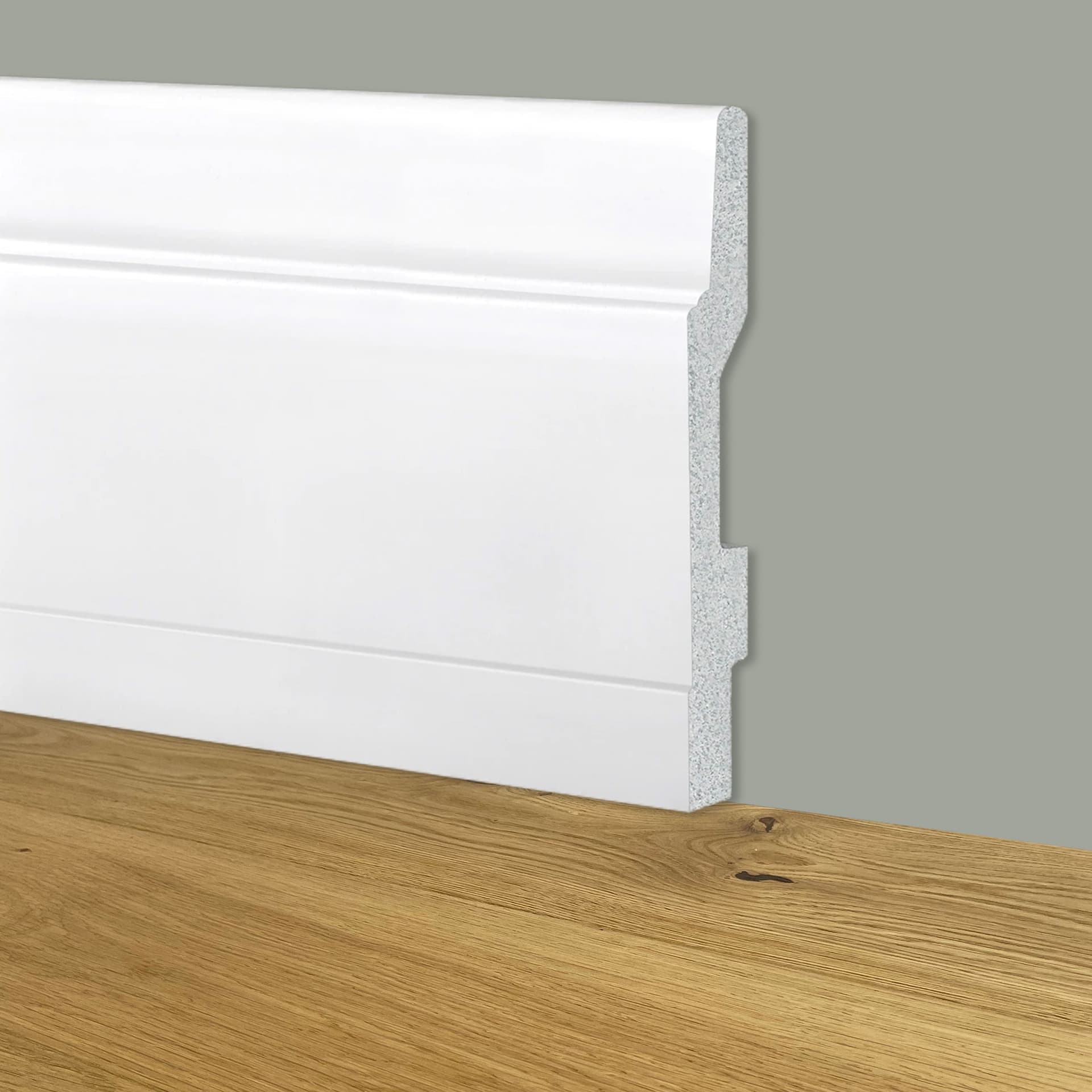 Battiscopa Modernissimo BIANCO mod. DUBAI 130x15x2000mm in POLIMERI - Polistrutturato - Eternal Parquet