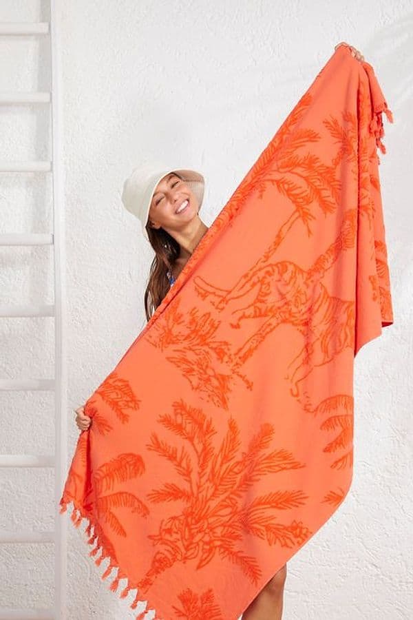 Telo mare spugna velour rasato 90×170 cm – Noi di notte 0443 – Arancio – abito