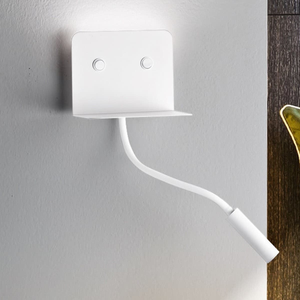 Applique moderno Perenz LEVEL 6636 LED USB 9W 456LM 3000°K lampada parete bianco nero braccio flessibile IP20 – Bianco opaco