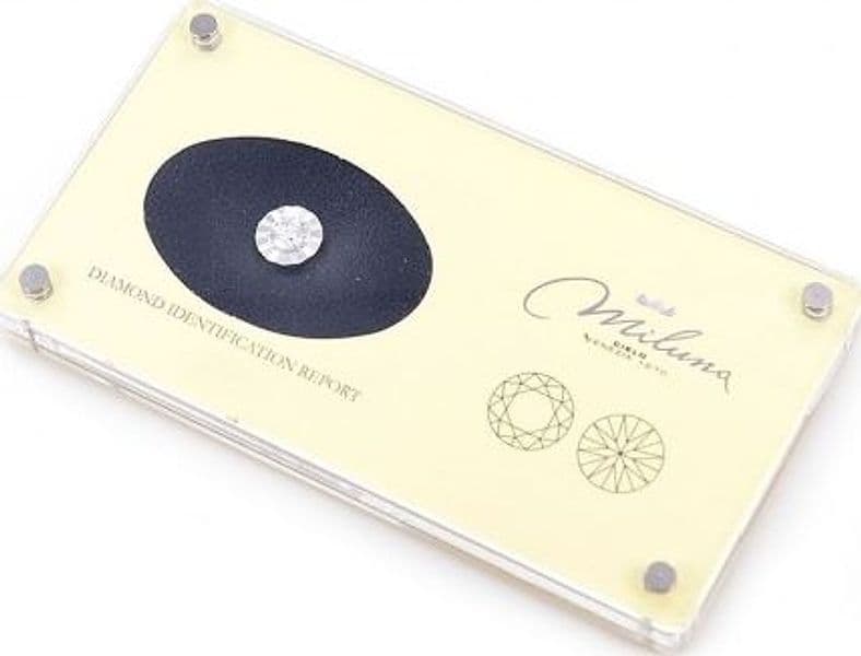 Diamante certificato MILUNA M120 – moderno