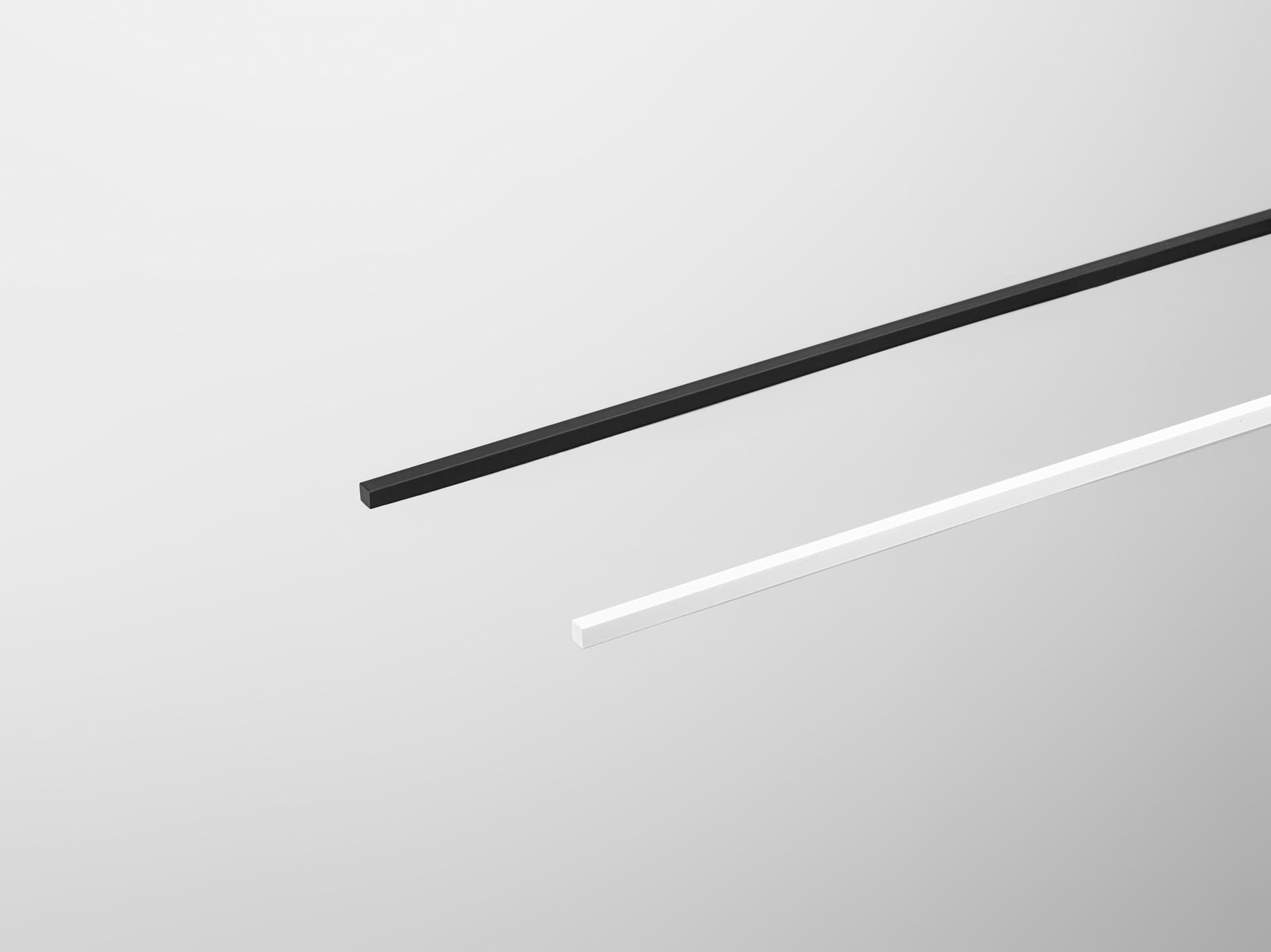 Lampada da soffitto o da parete Icone SPILLO 2.40 - 3