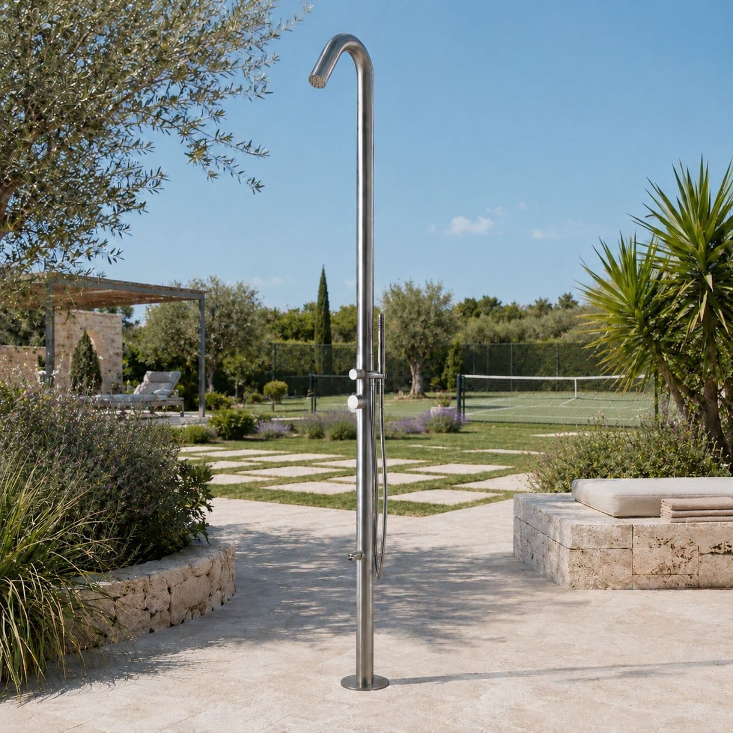Colonna-doccia-da-esterno-Betulla-a-pavimento-inox-spazzolato-con-lava-piedi