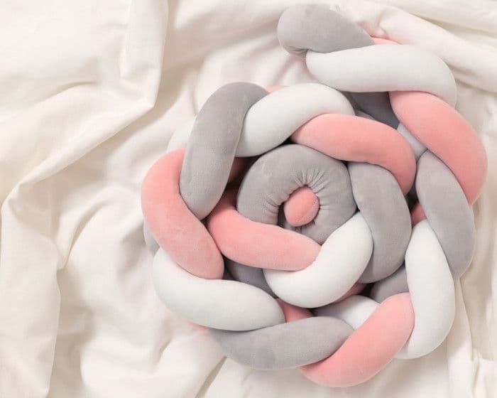 Treccia Paracolpi Kiokids per Culla e Letto – Grigio & Rosa