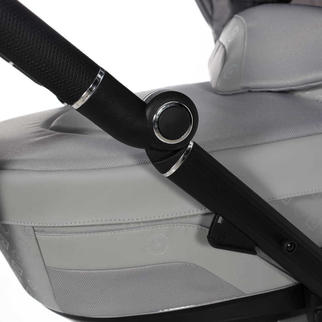 Trio Antes Baby 3 in 1 Monogram – Grigio