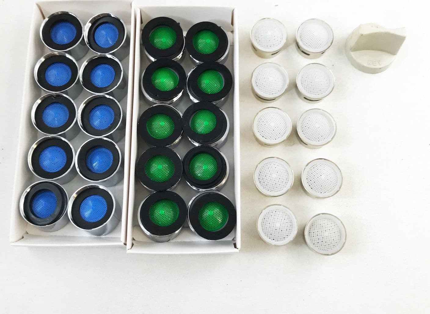 Kit ricambi aeratore filtri m24 f22 con chiave – Bagnoclic – blu