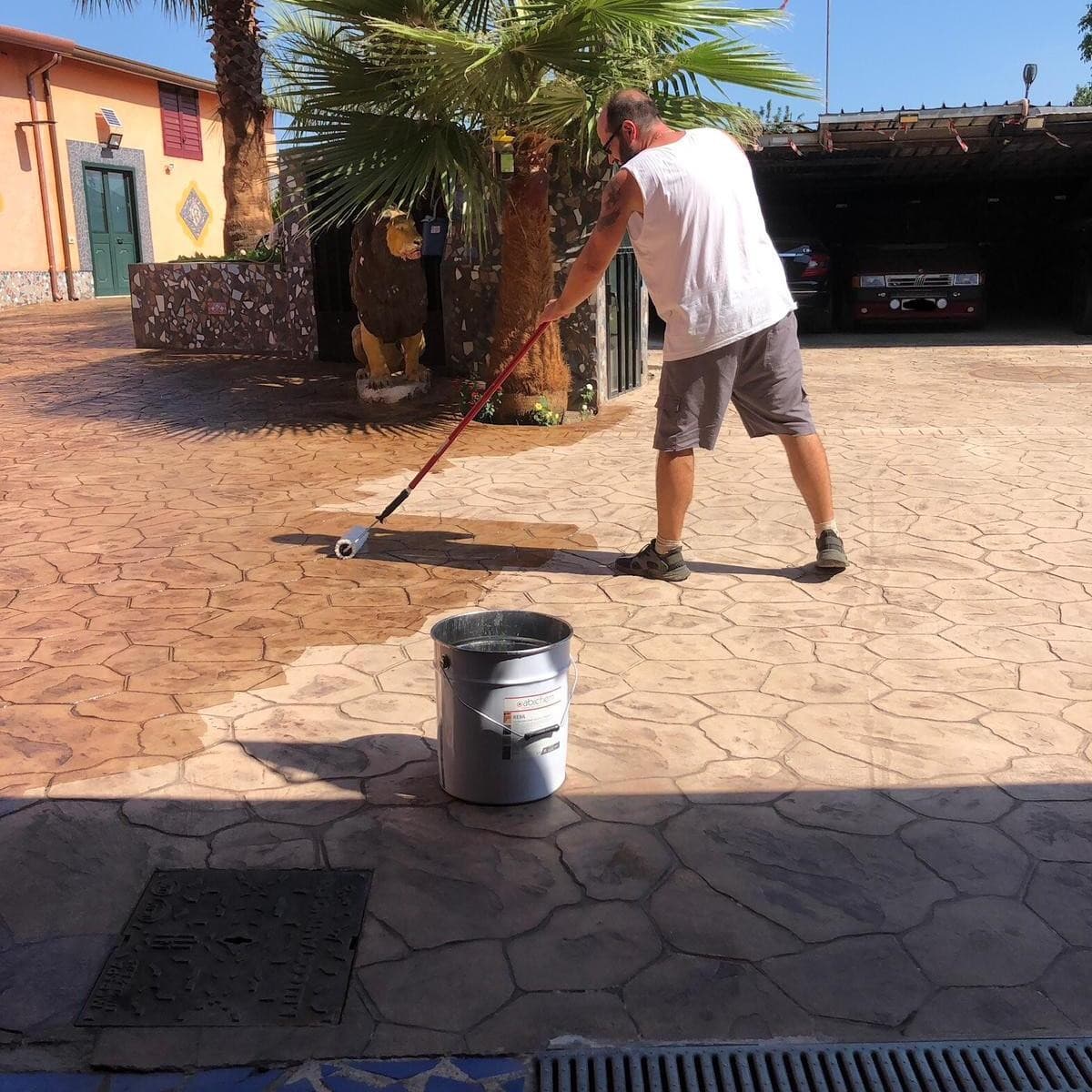 RESIL Resina Impermeabilizzante Consolidante Antipolvere per Pavimenti in Cemento Stampato e Pietre - 9