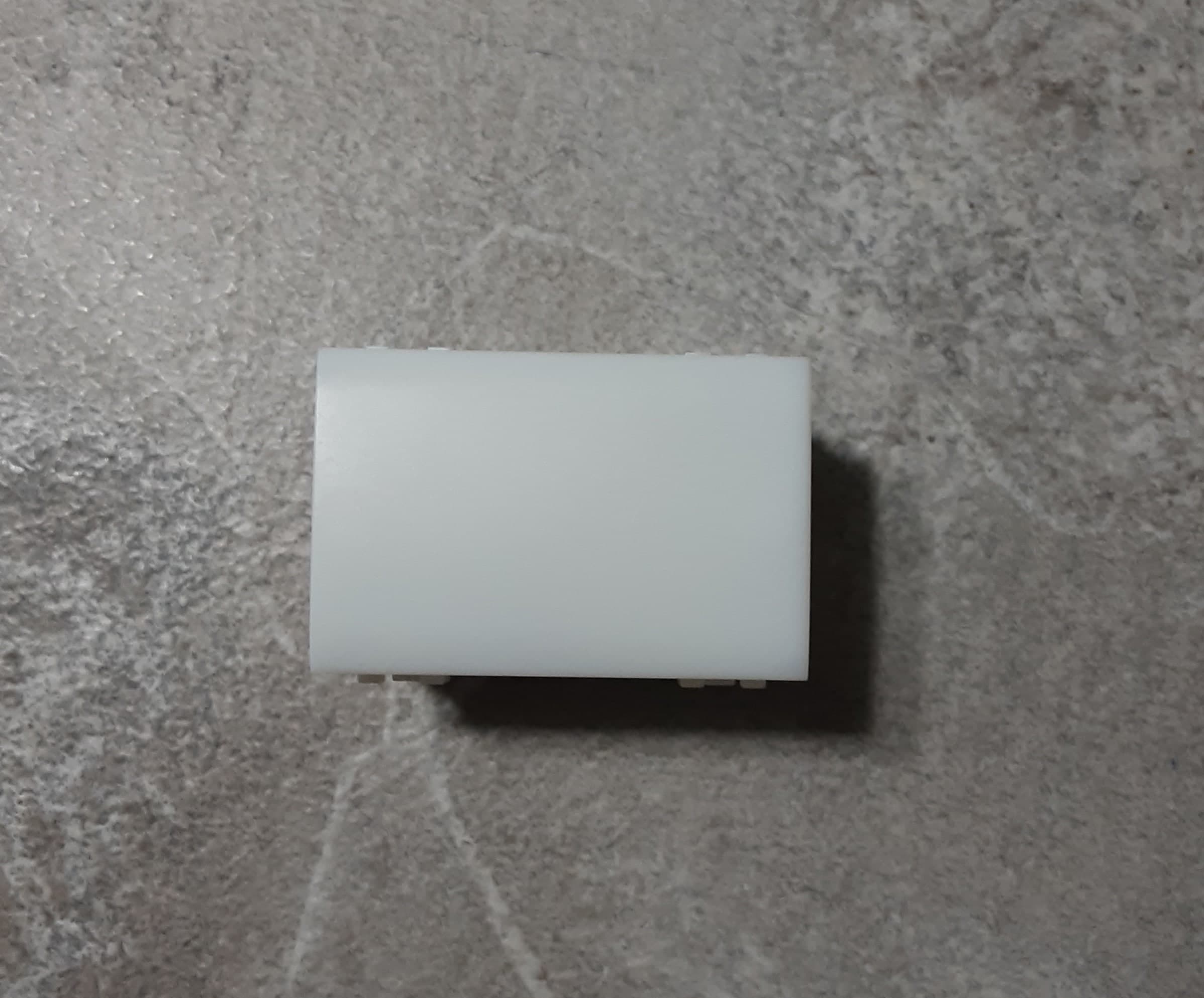 PUNTO LUCE SEGNAPASSO  APPLIQUE  COMPATIBILE  BTICINO  LIVING  PER SCATOLA 503 - 2