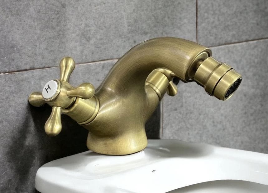 Rubinetto bagno bidet con snodo vintage, maniglie a stella bronzato - 2