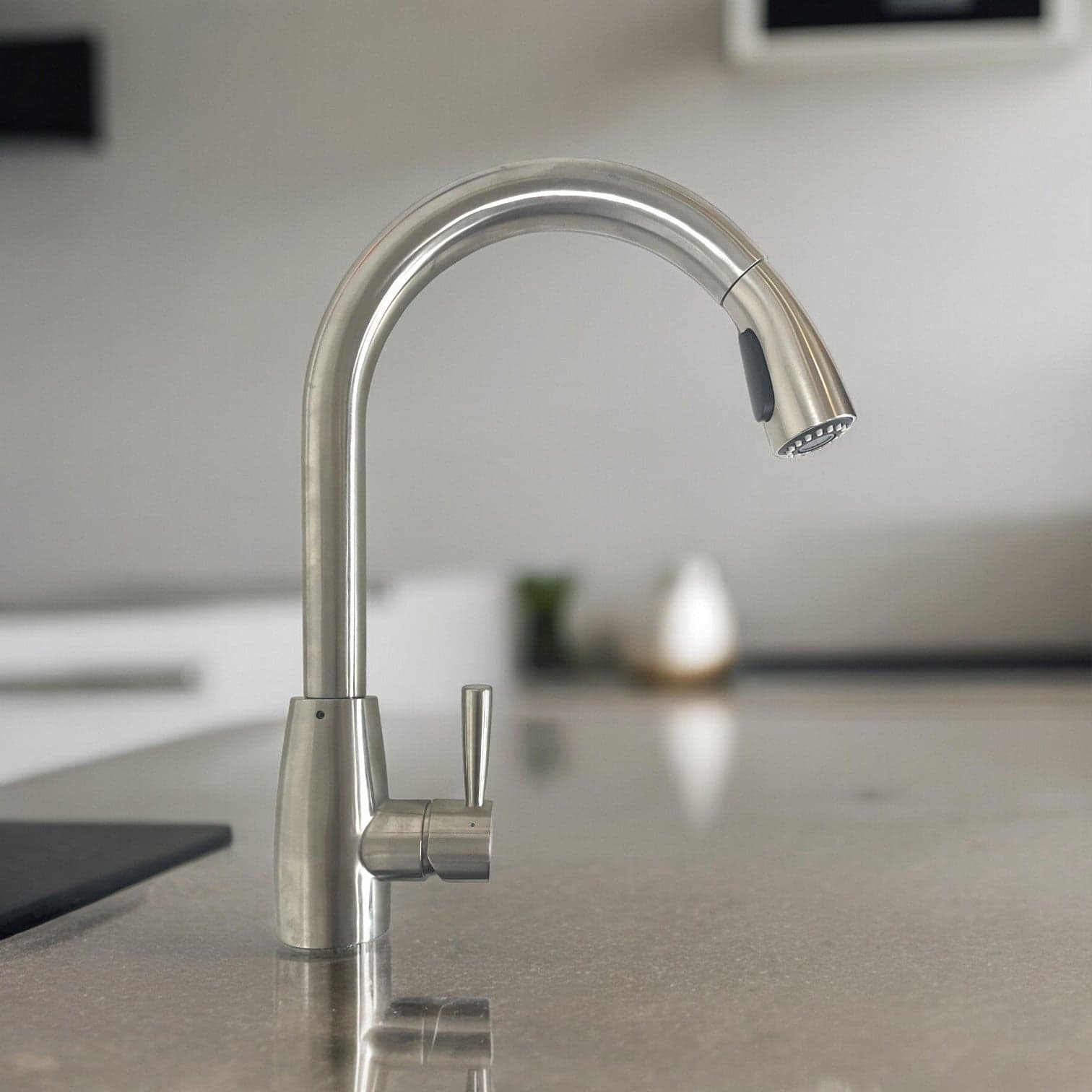 Miscelatore per cucina in acciaio inox con doccia estraibile alta qualità in Rubinetti per lavelli da cucina BagnoClic.it - Pregnana Milanese, commercioVirtuoso.it