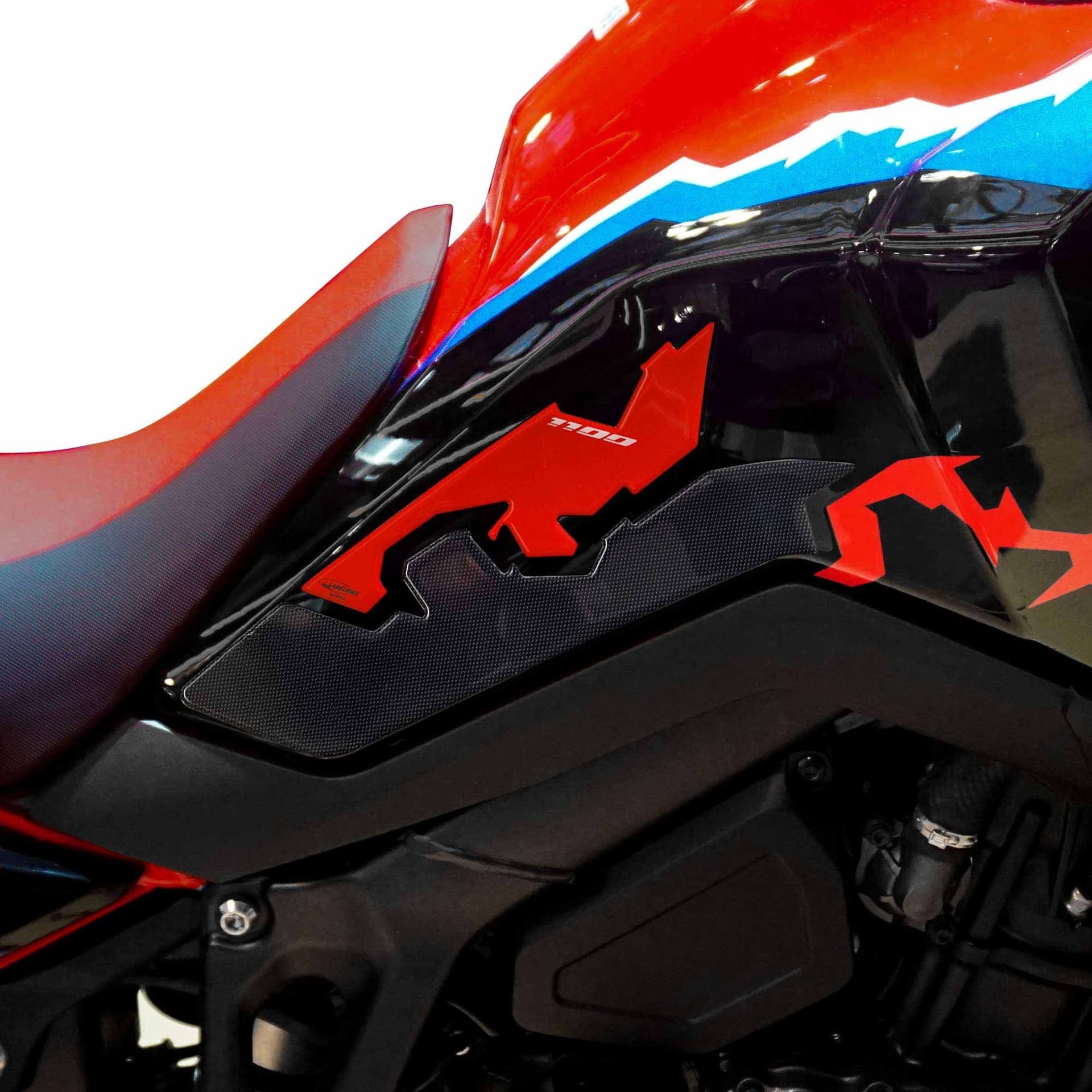 Adesivi 3D protezioni laterali serbatoio compatibili con Honda Africa Twin 2024 - 13
