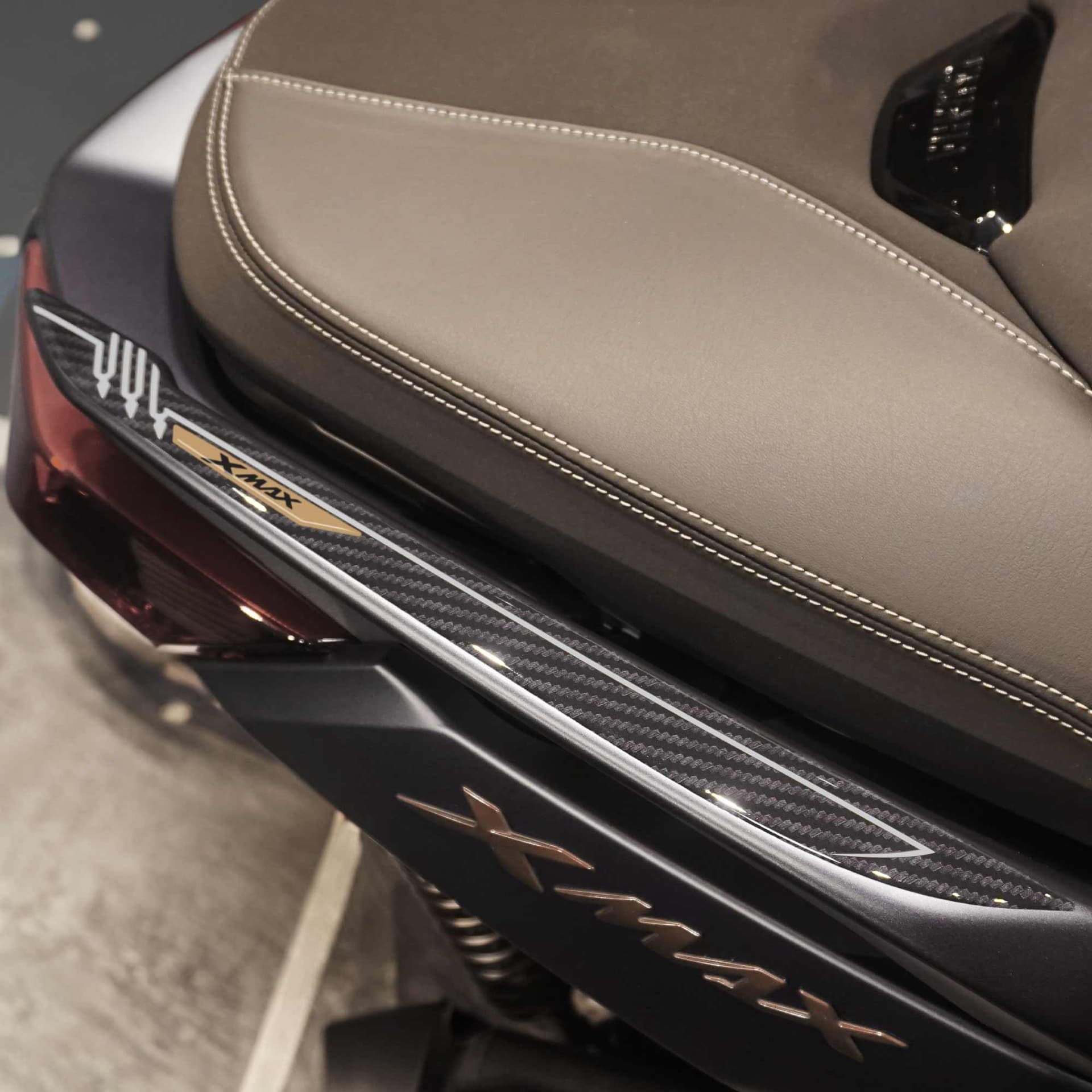 Adesivi 3D Protezioni Maniglie passeggero compatibili con Yamaha X-Max 2023-24 - 19