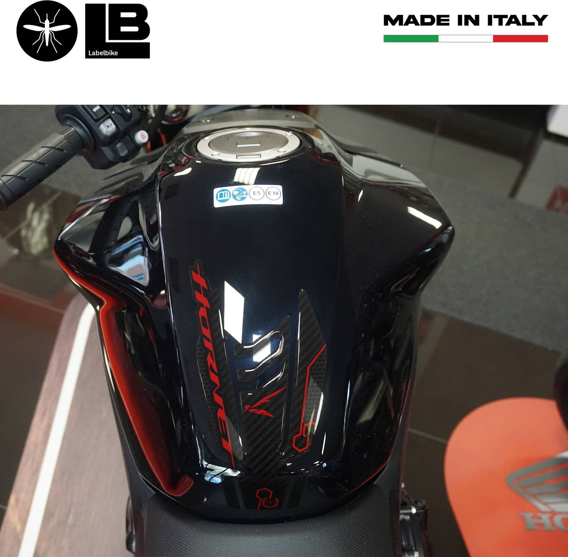 Adesivo Protezione Gel 3D Paraserbatoio moto compatibile con Honda Hornet 2023-2024 - 11