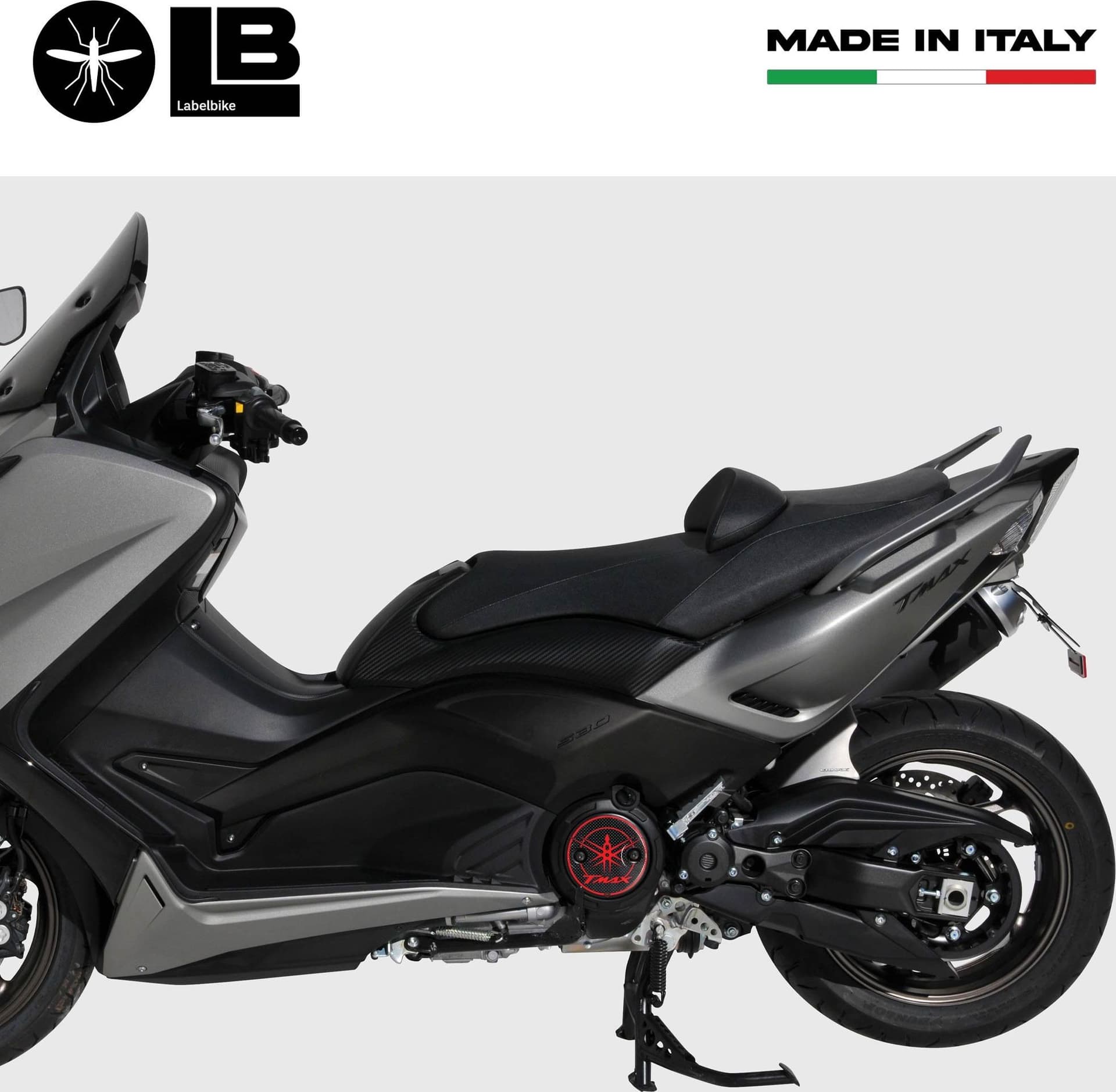 2 ADESIVI in resina 3D CARTER Scooter compatibili YAMAHA TMAX dal 2001 al 2016 - 12
