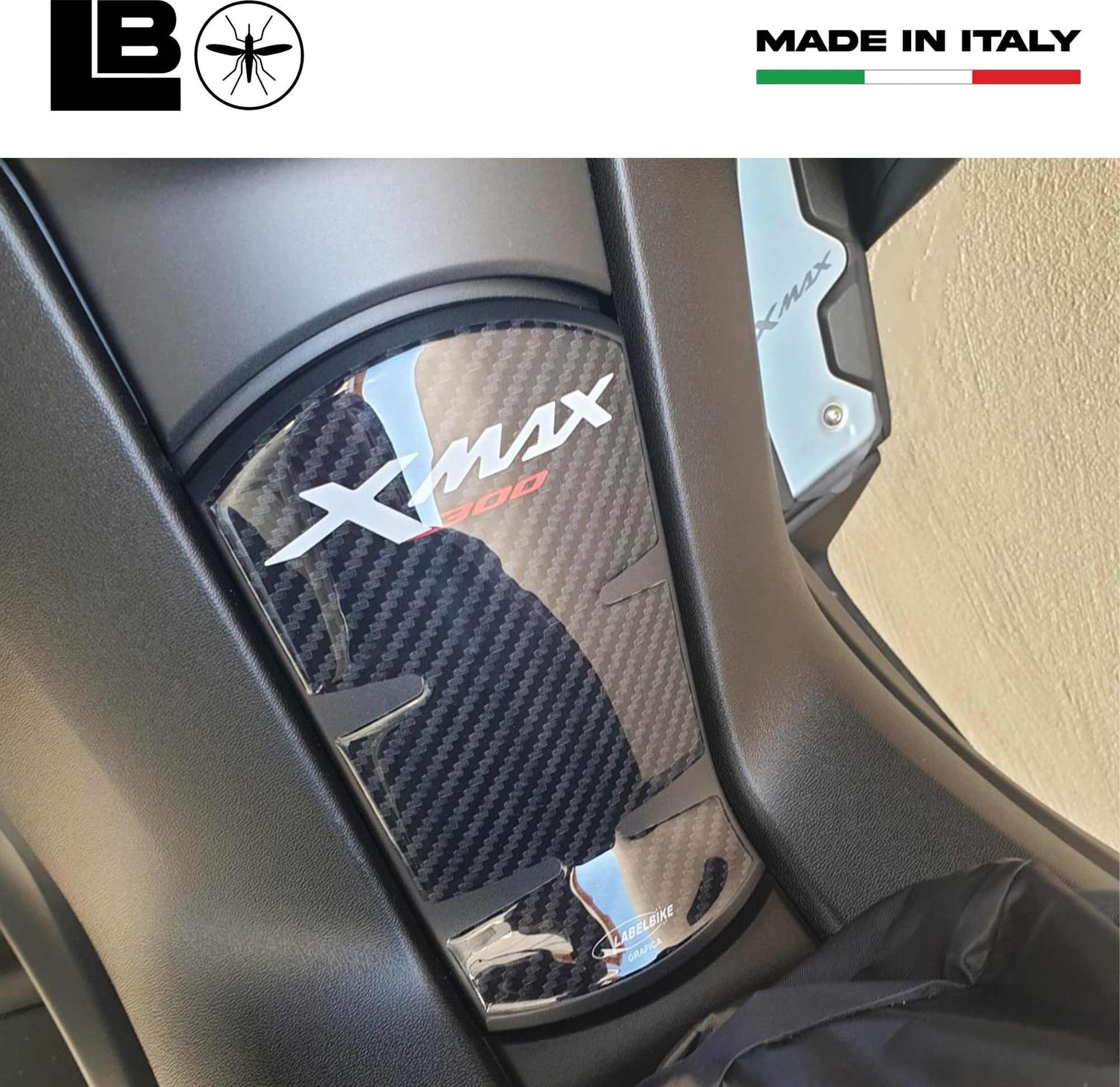 ADESIVO in gel resina 3D PARASERBATOIO compatibile per SCOOTER YAMAHA XMAX 300 - 4