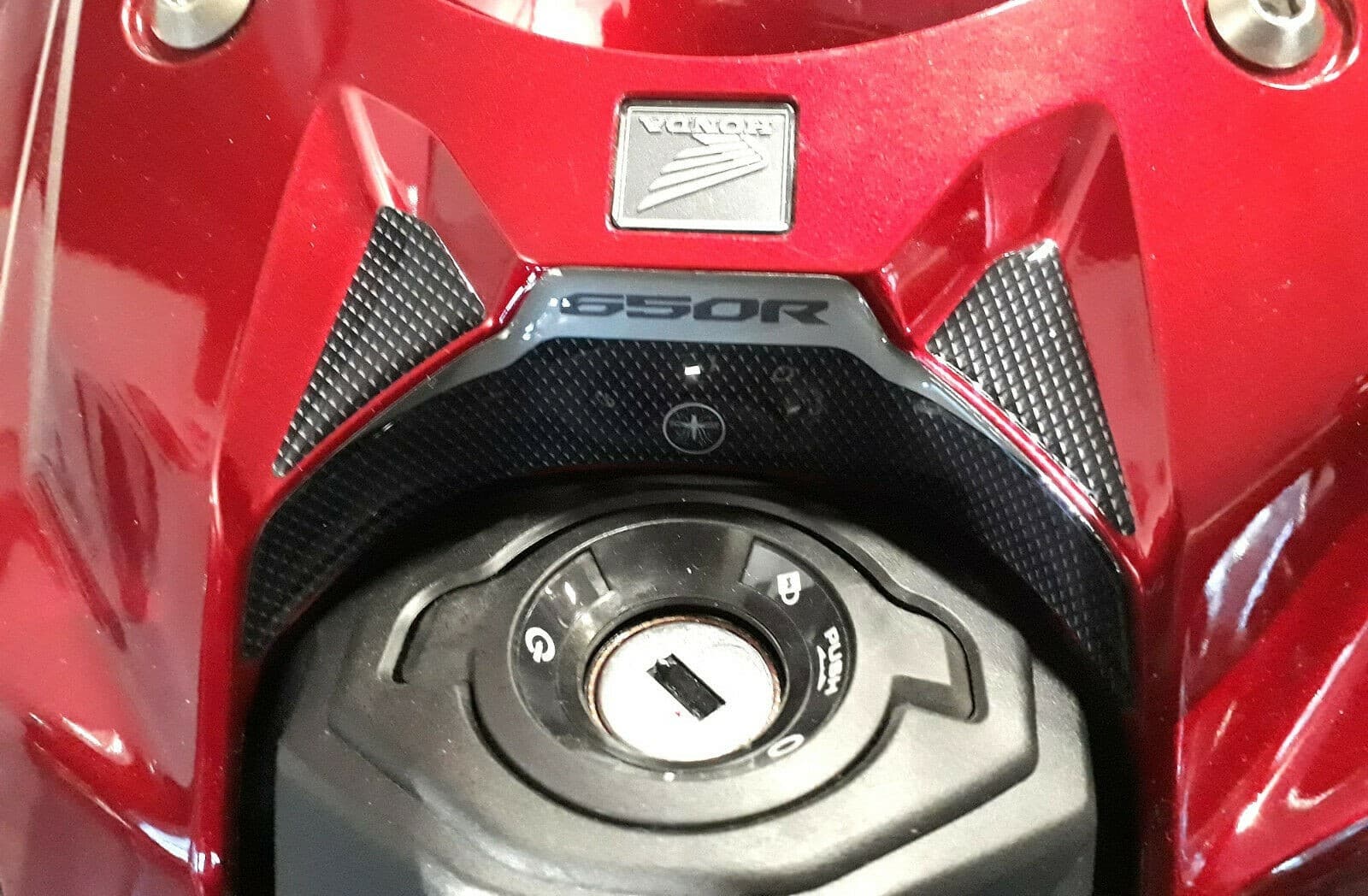PROTEZIONE PIASTRA FORCELLA + CHIAVE CB 650 R compatibile per MOTO HONDA CB650R - 3