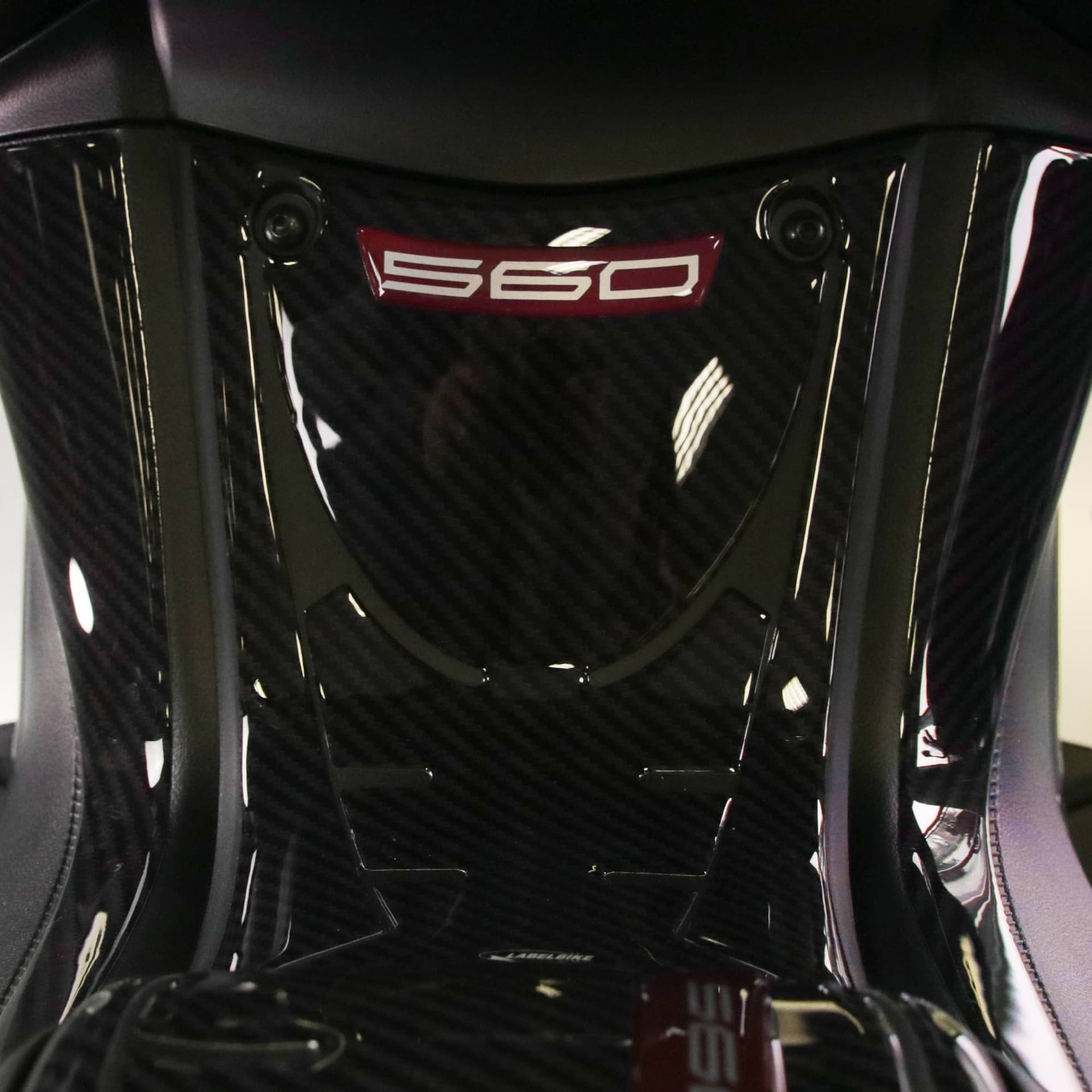 ADESIVO in Resina GEL 3D PEDANA ANTERIORE compatibile YAMAHA TMAX 560 2020-2021 - 10