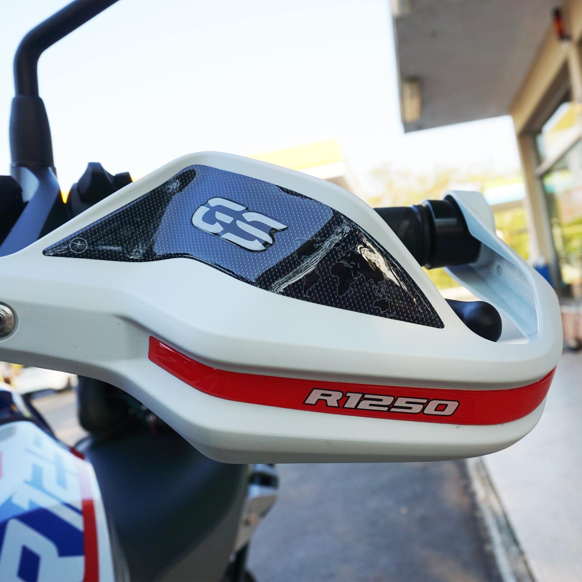 Adesivi 3D Protezioni Paramani compatibili con moto BMW R 1250 GS 2019-2023 - 19