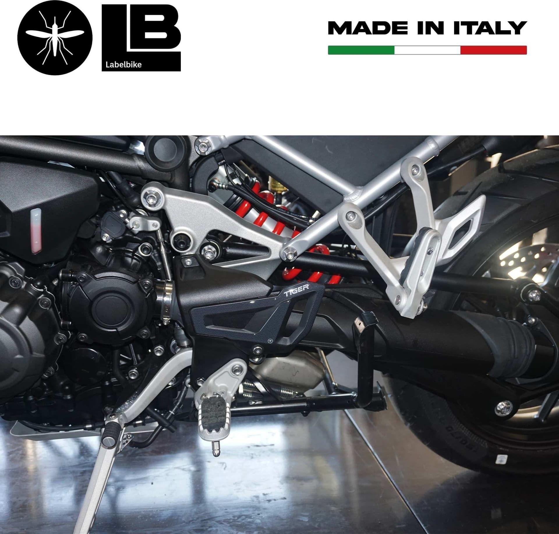 Adesivi 3D Protezioni Battitacco compatibili con Triumph Tiger 1200 GT e Rally - 4