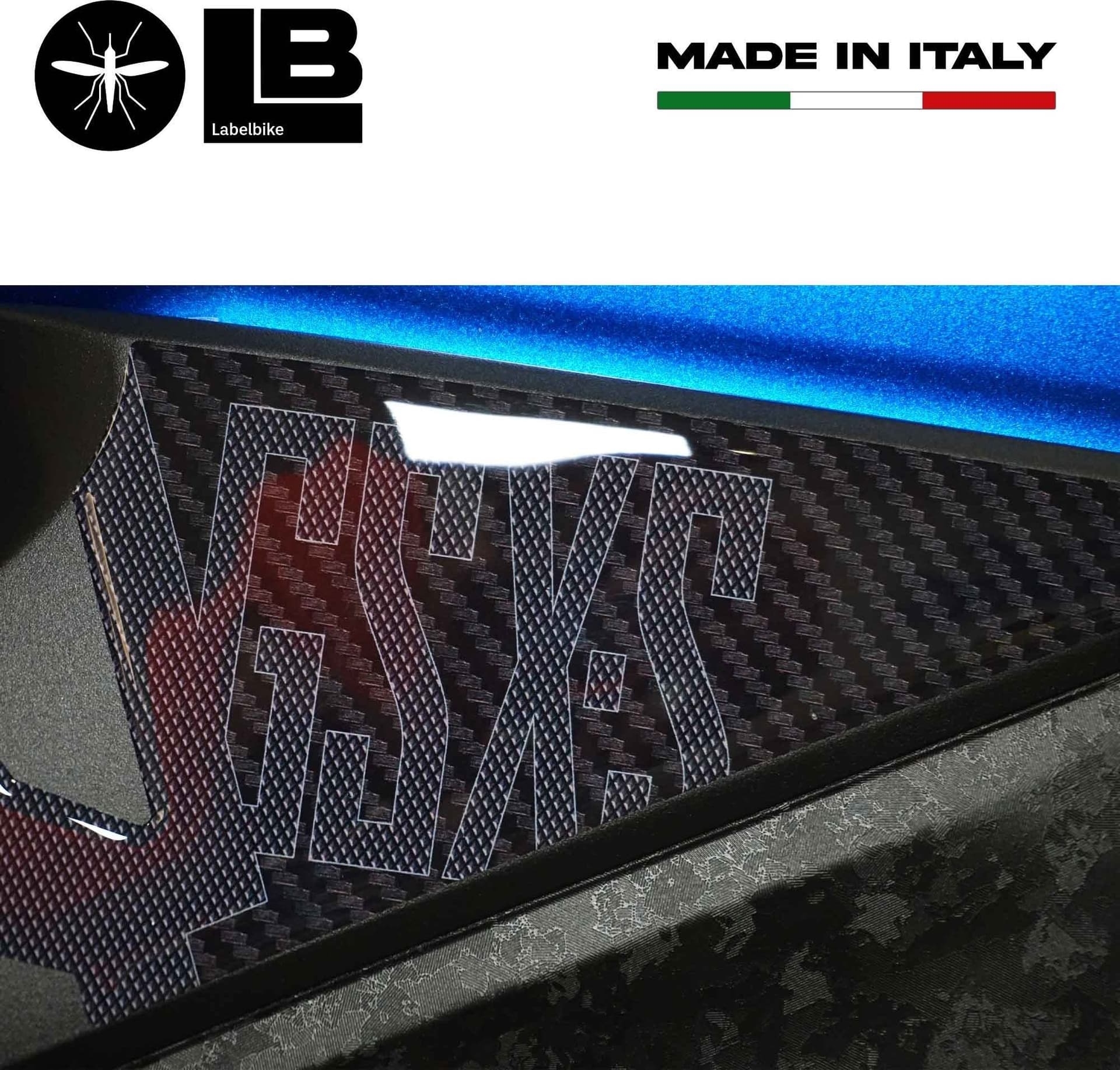 Adesivi 3D Protezioni Laterali Sottosella compatibile con Suzuki GSX-S 950 2021 - 3