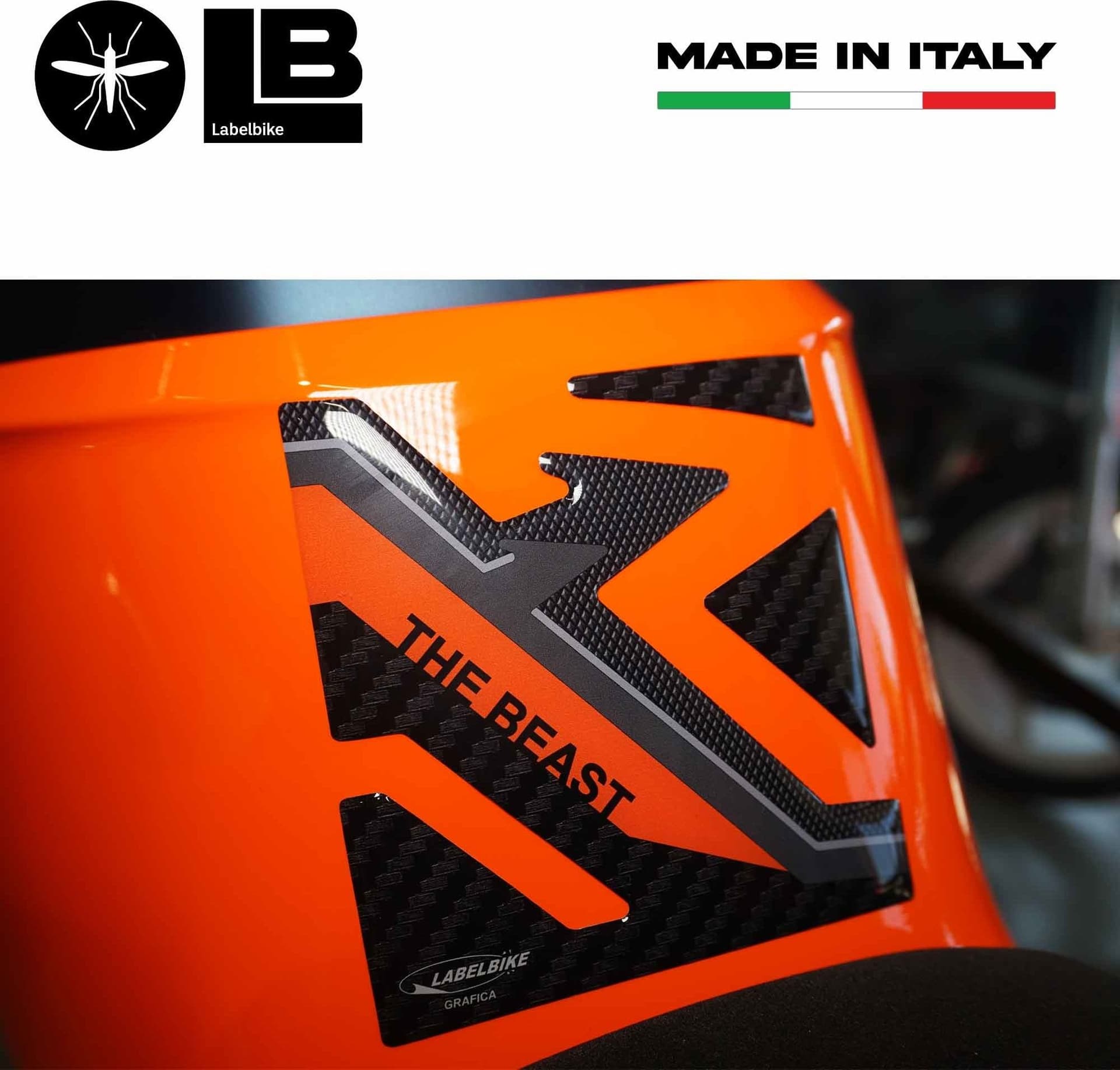 Adesivo 3D Paraserbatoio BASSO compatibile con moto KTM 1290 Super Duke R 2021 - 4