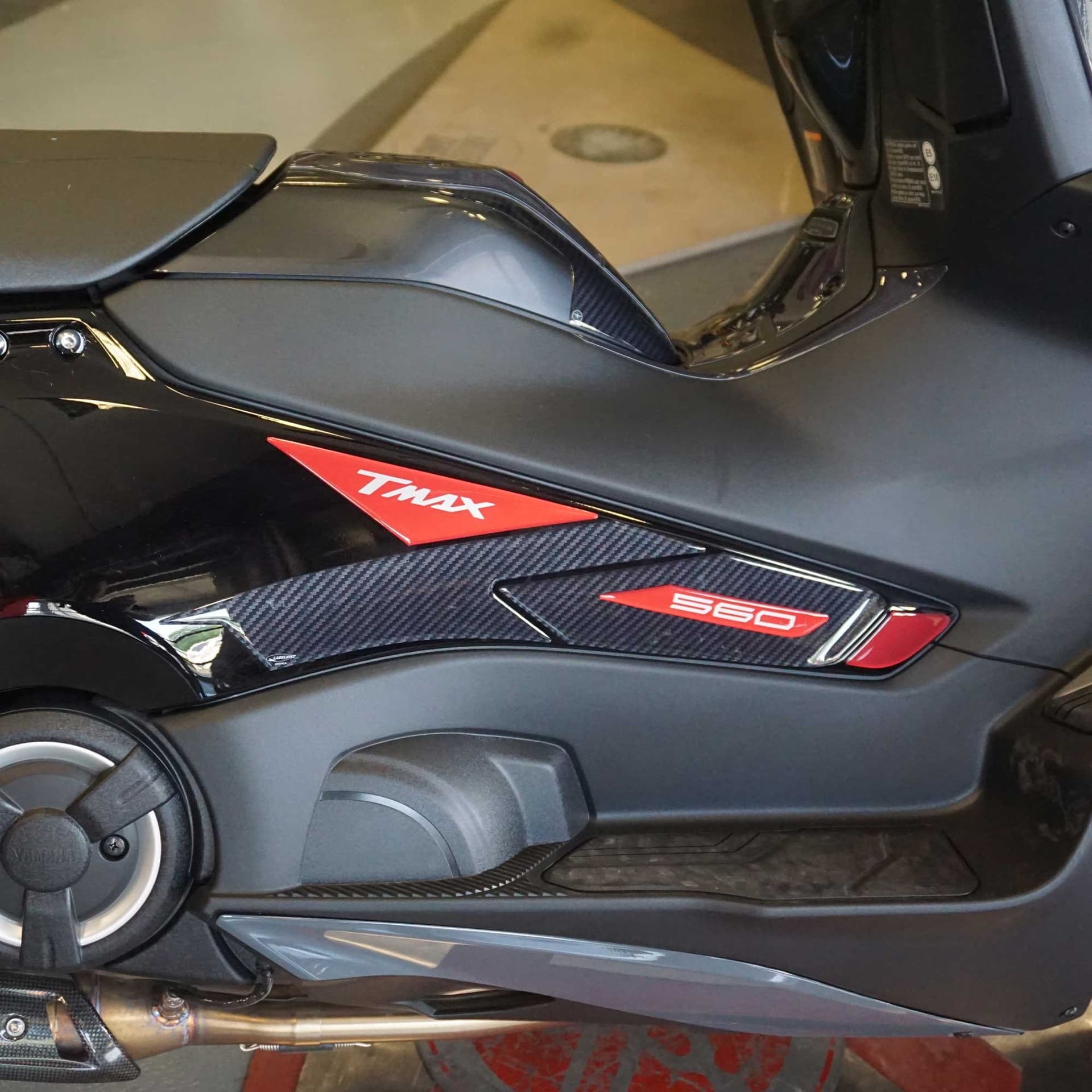 Kit adesivi in resina gel 3D per boomerang compatibili con Yamaha Tmax 2022-2025 - 33