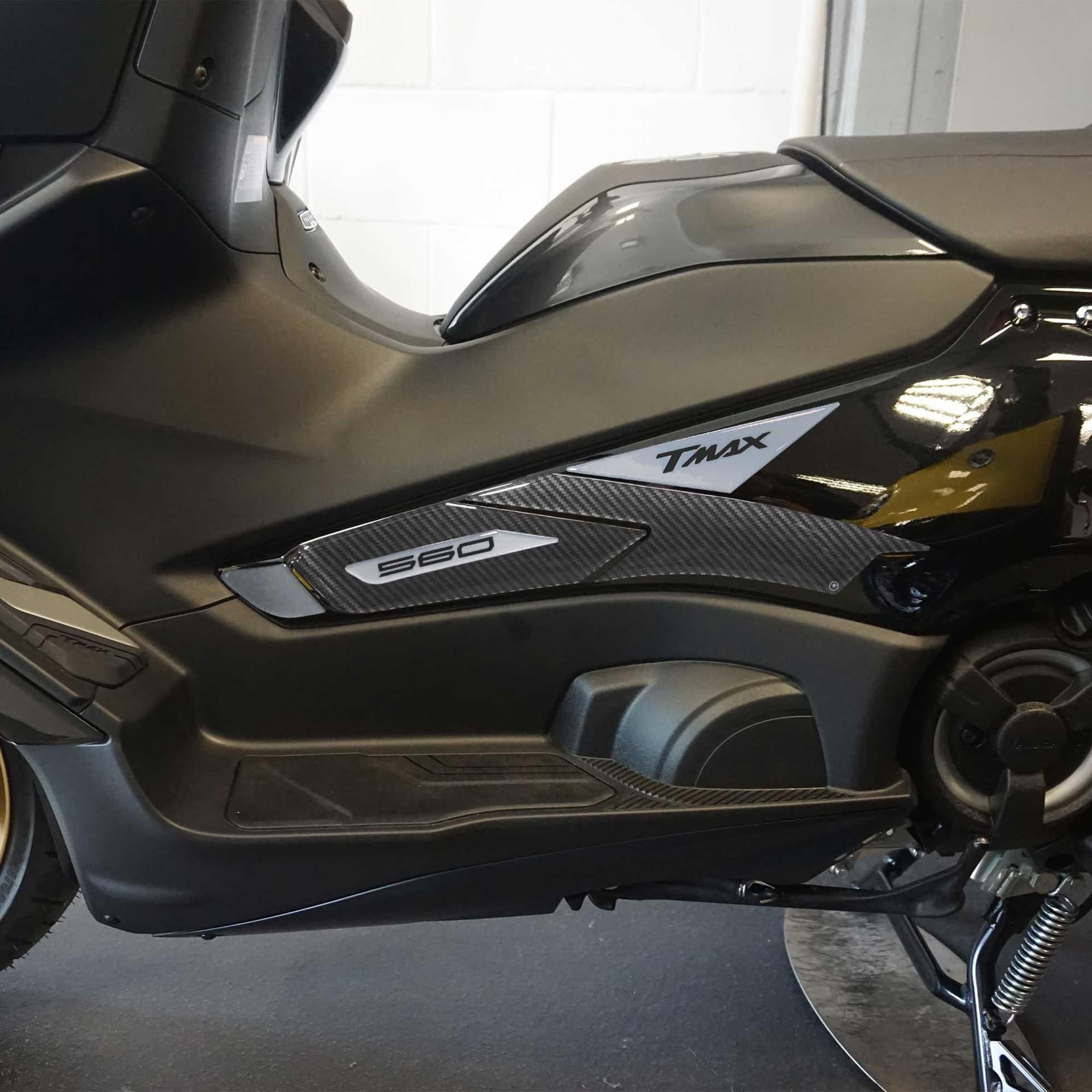 Kit adesivi in resina gel 3D per boomerang compatibili con Yamaha Tmax 2022-2025 - 32
