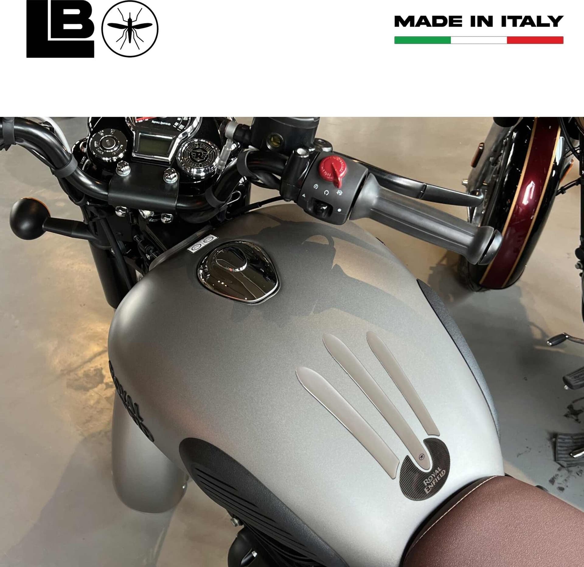 Paraserbatoio Moto Adesivo in resina gel 3D compatibile con Royal Enfield - 3