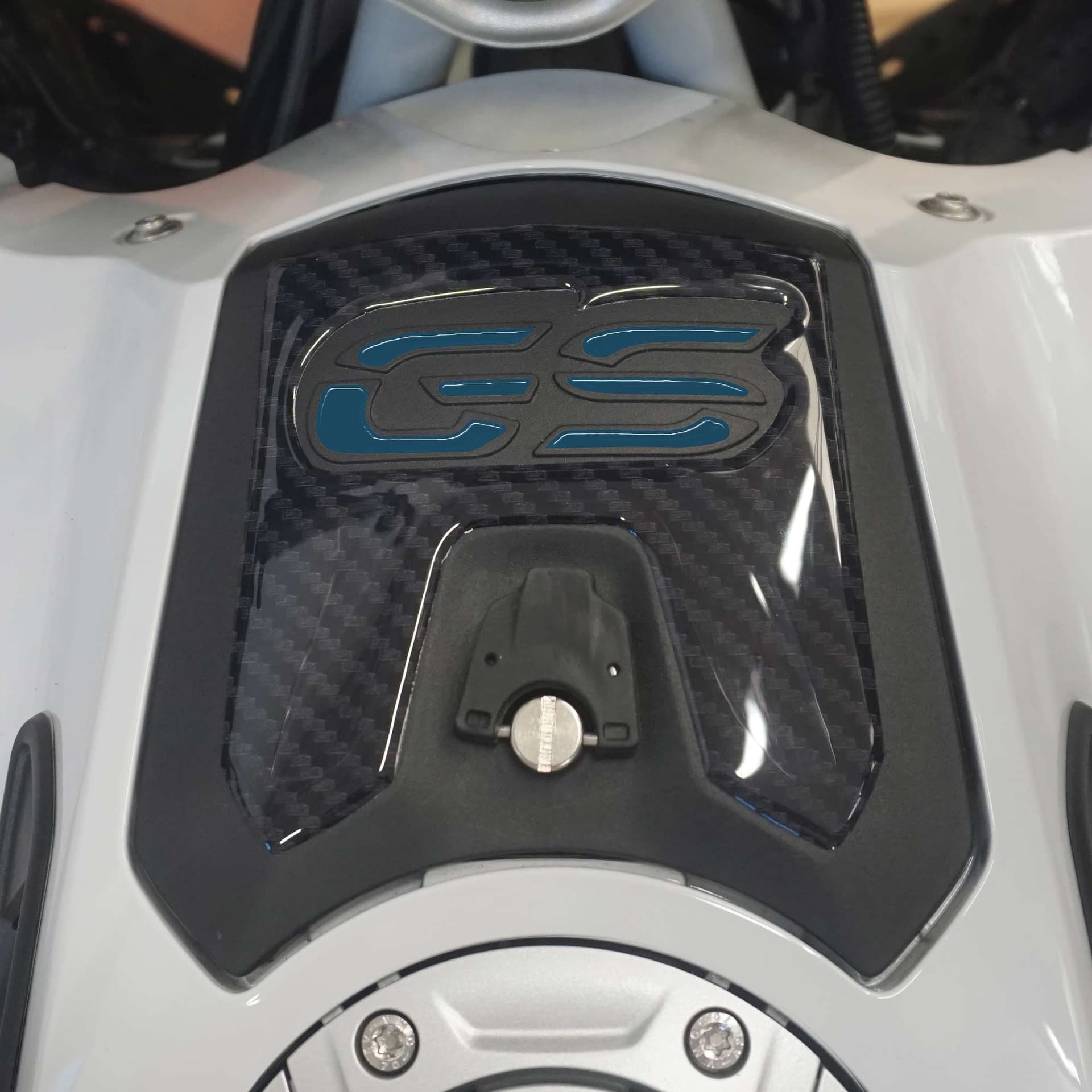 Adesivo 3D Protezione Sportellino moto compatibile con BMW R 1250 GS Adventure - 32