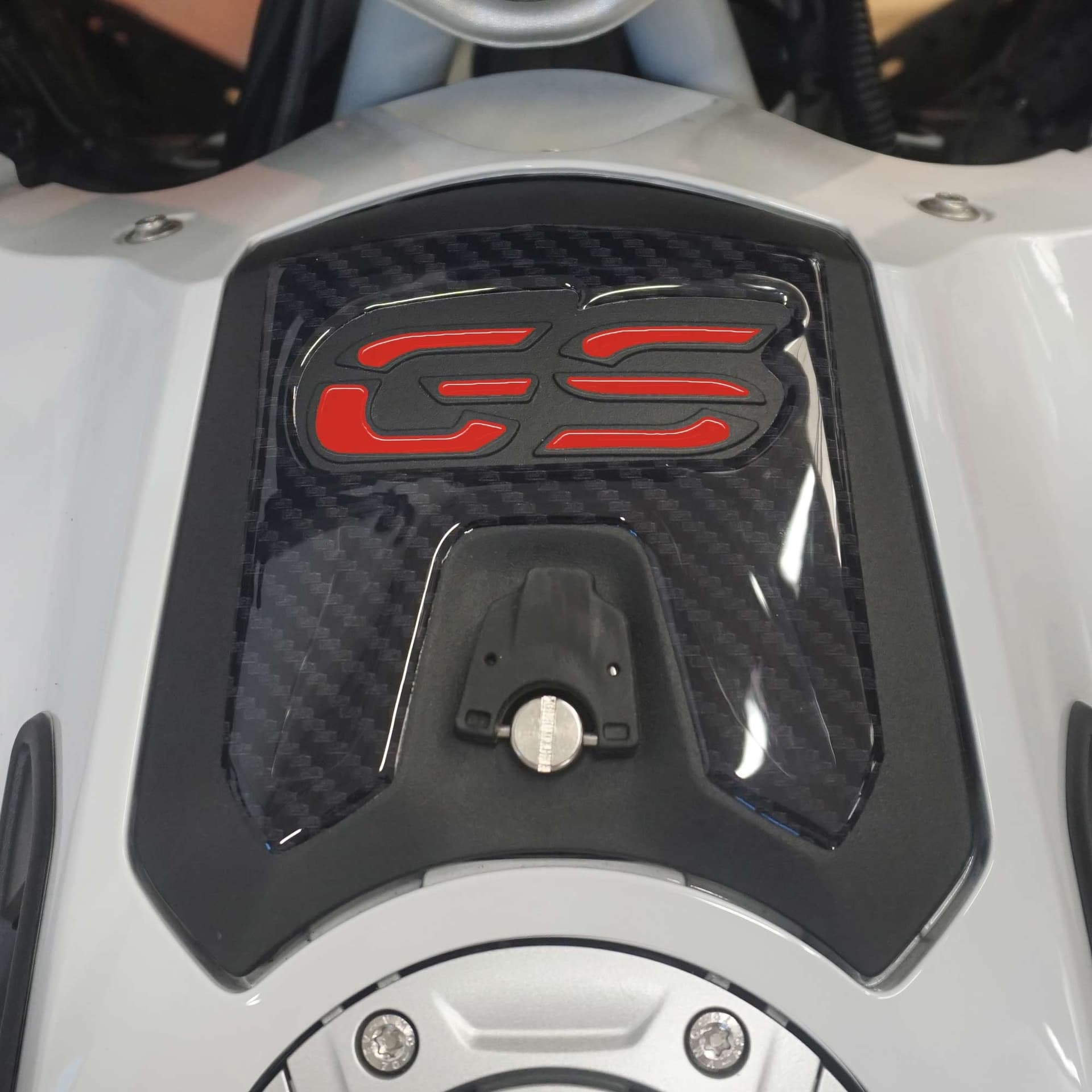 Adesivo 3D Protezione Sportellino moto compatibile con BMW R 1250 GS Adventure - 21