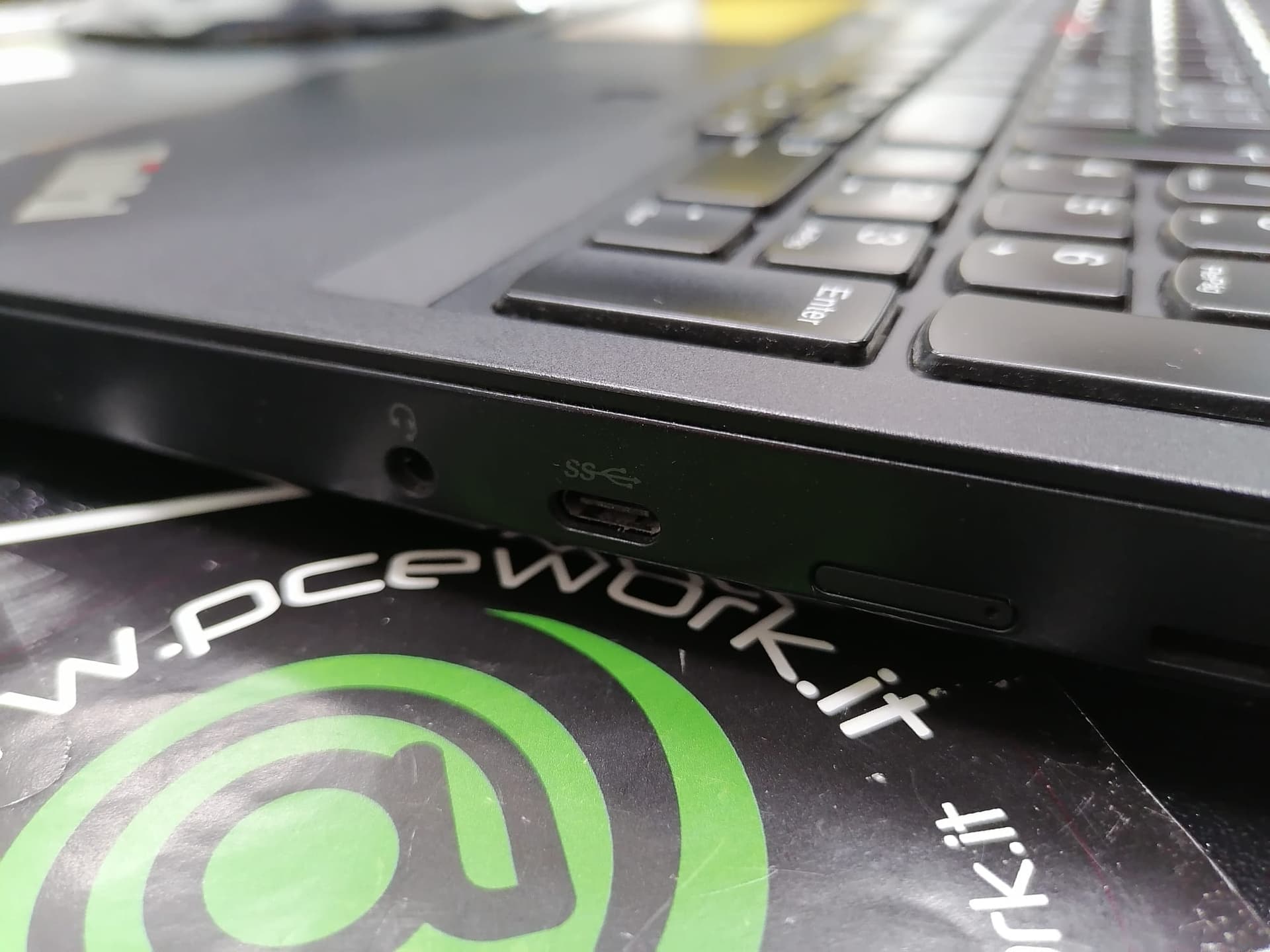MOBILE WORKSTATION LENOVO THINKPAD P53 INTEL CORE I7-9850 - 17