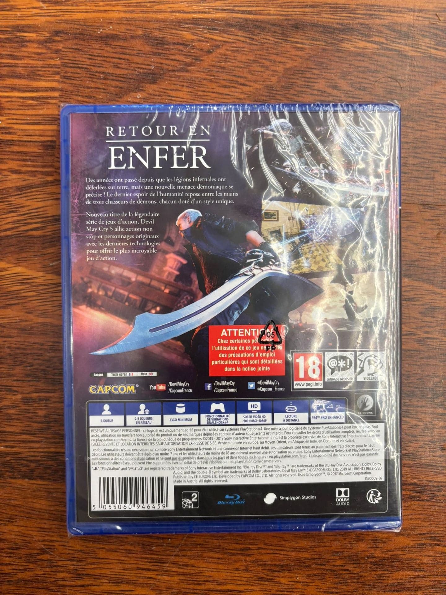 Devil May Cry 5 PS4 FR in Giochi di società Prezzo Bomba Store - Casalnuovo di Napoli, commercioVirtuoso.it