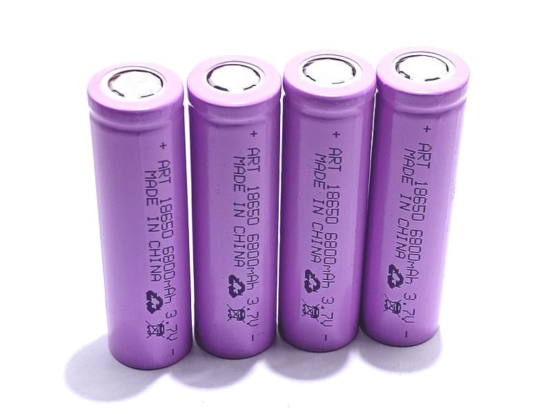 4 BATTERIE 18650 3,7V 6800mAh LITIO TESTA PIATTA SALDARE RICARICABILE PACCO BATTERIA TORCIA - 2