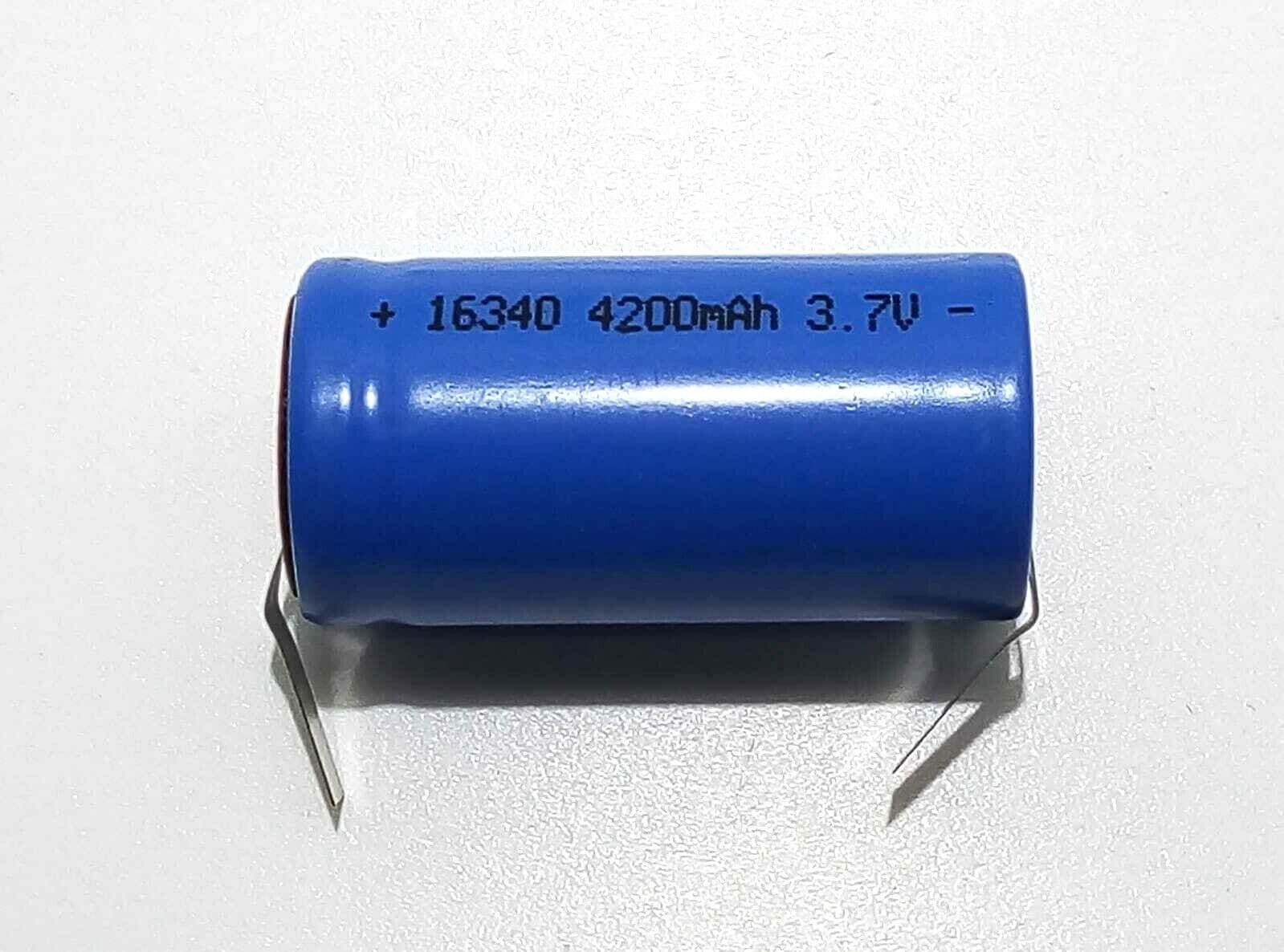 BATTERIA 4200 mAH CR123A LC16340 LITIO LAMELLA SALDARE 3,7V RICARICABILE - 2