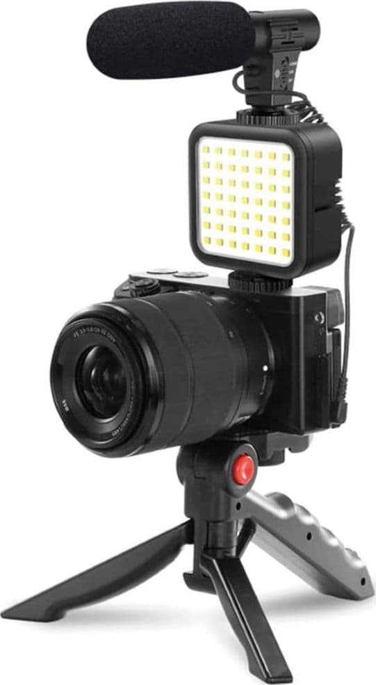 KIT VLOGGER PROFESSIONALE 4IN1 UNIVERSALE PER SMARTPHONE CON MICROFONO LUCE LED - 20