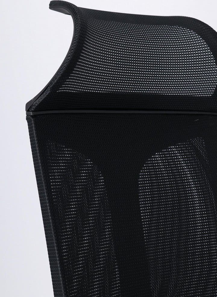 Poltrona "Killian" da gaming ed ufficio ergonomica in poliestere con braccioli e ruote in Poltrone Decor Space - Altamura, commercioVirtuoso.it