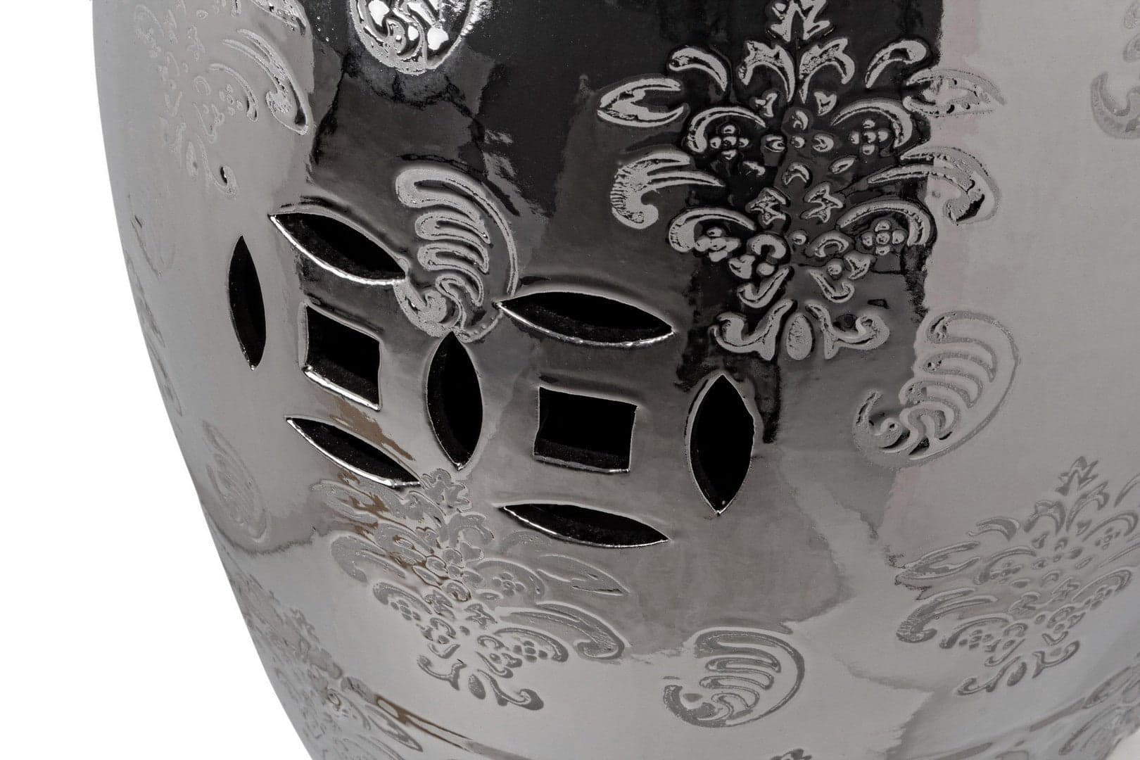 Sgabello "Sfinge" struttura in ceramica con verniciatura elettrolitica solo per uso decorativo in Sgabelli Decor Space - Altamura, commercioVirtuoso.it