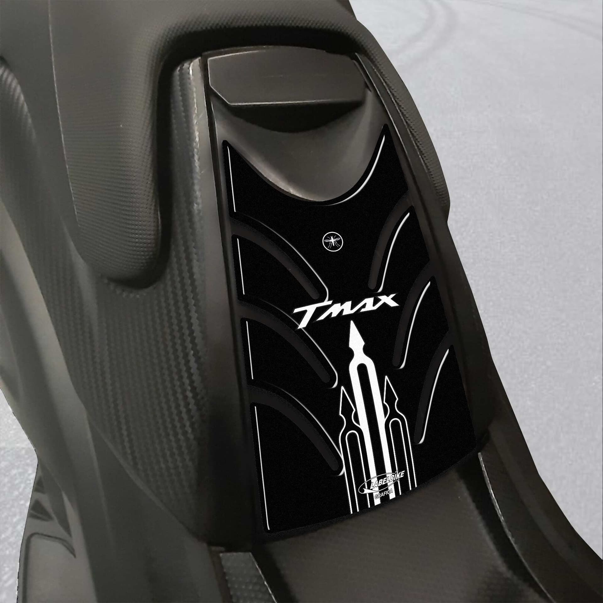 PROTEZIONE SPORTELLO SERBATOIO TMAX 500 ADESIVO 3D per SCOOTER YAMAHA T MAX 2008-2011 - 3