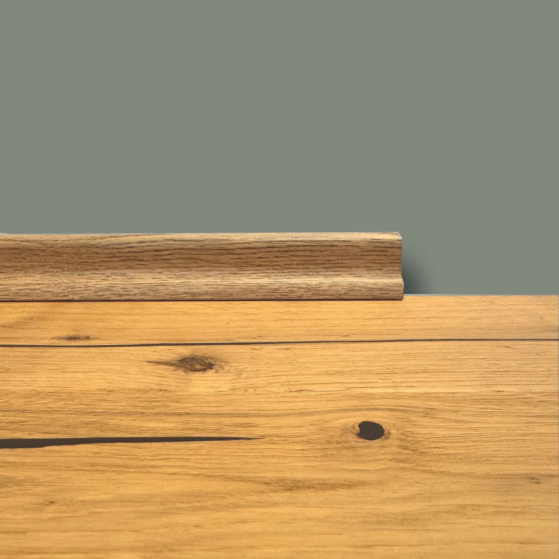 ***MEGA STOCK al metro lineare*** BATTISCOPA basso Inclinato in Fibra di legno H39xS19mm Rovere antico - Eternal Parquet