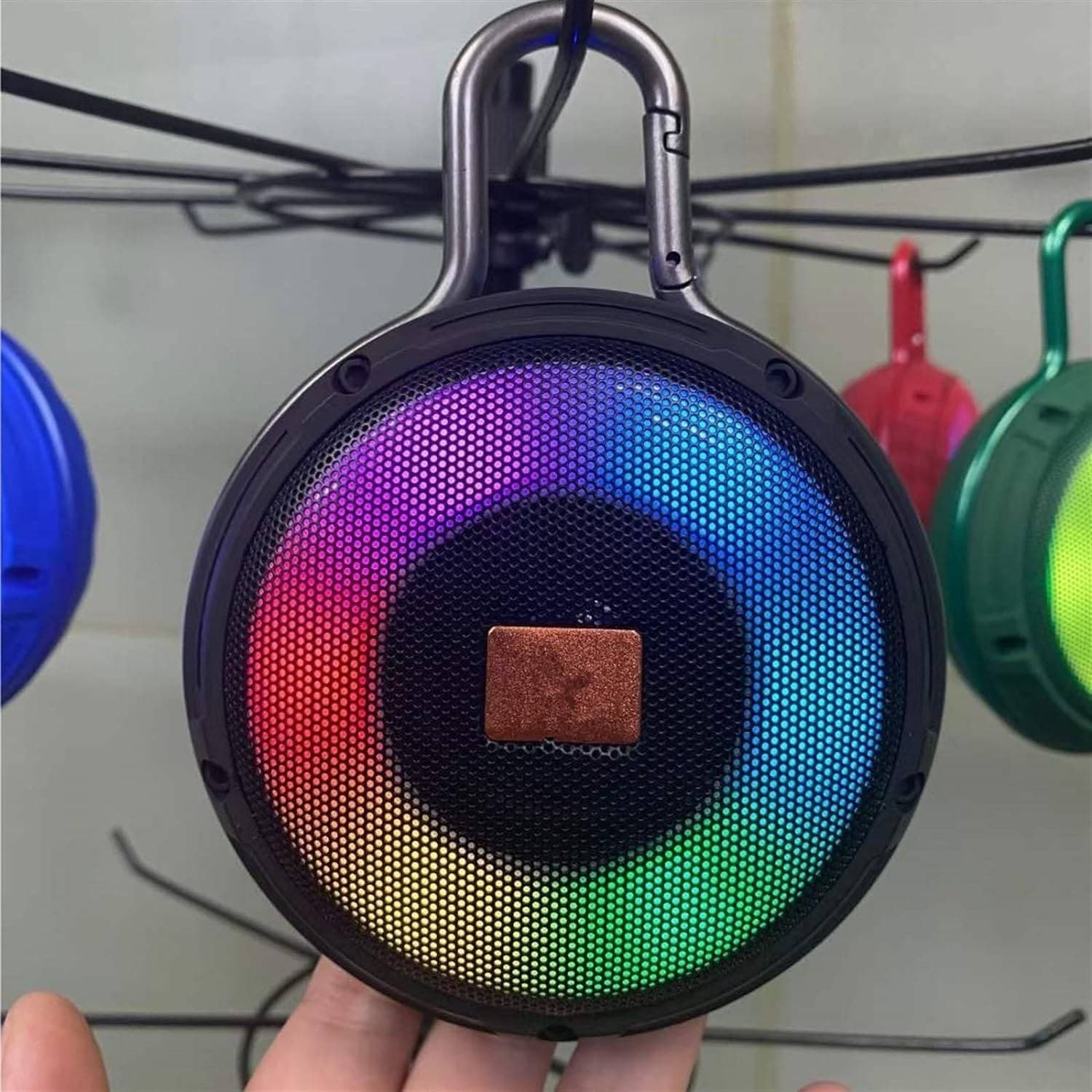 CASSA SPEACKER PORTATILE BLUETOOTH LUCE LED MULTICOLOR CON GANCIO PER APPENDERLA - 4