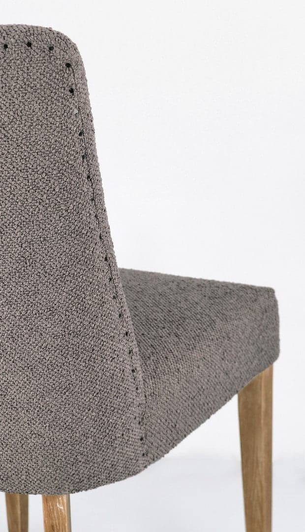 Sedia "Beatriz" con struttura in legno di quercia, per arredo interno 48 x 57 x h 88 cm in Sedie Decor Space - Altamura, commercioVirtuoso.it