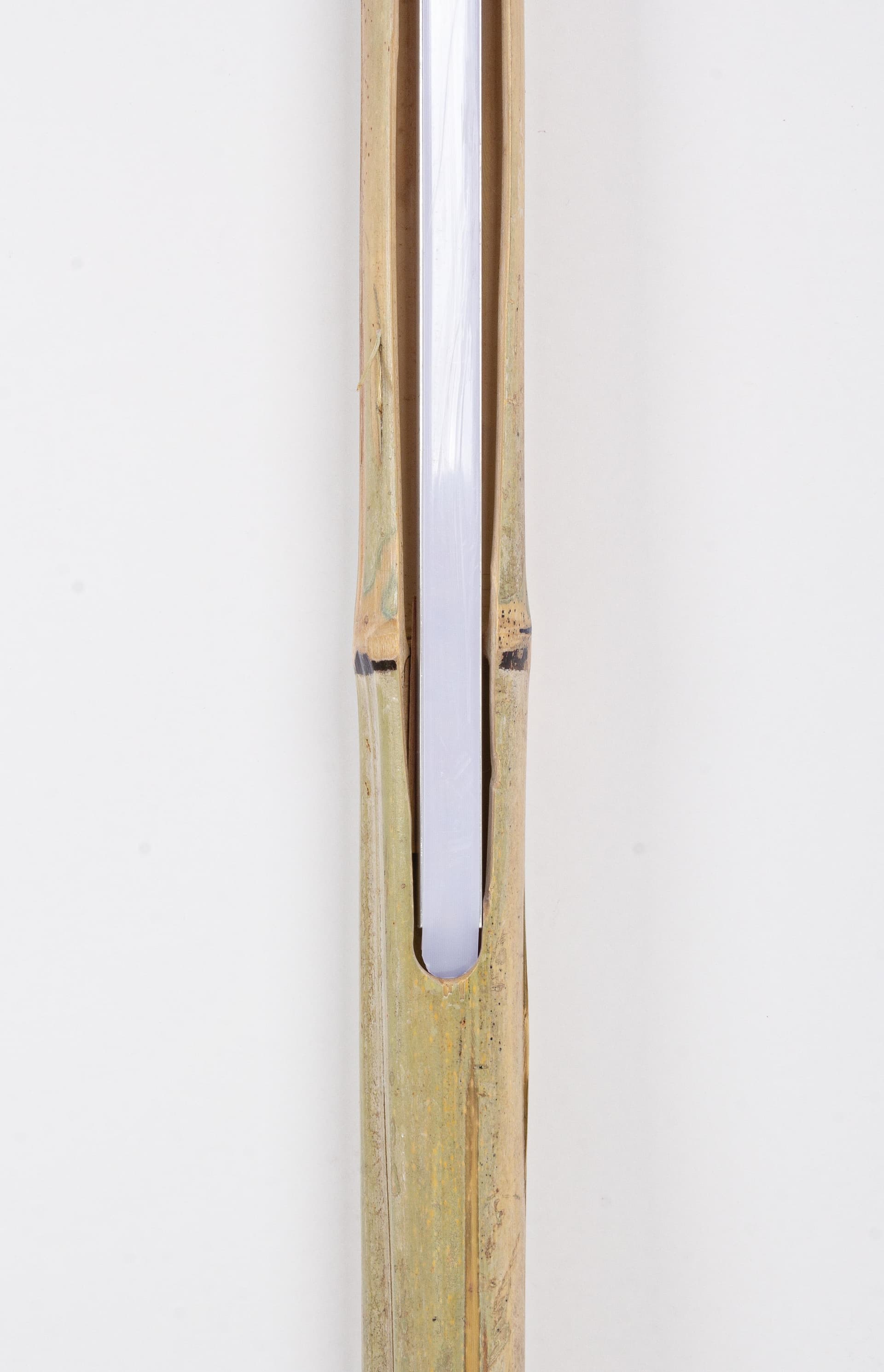 Piantana "Led Tubo Bamboo" h 200 cm in Lampade da terra Decor Space - Altamura, commercioVirtuoso.it