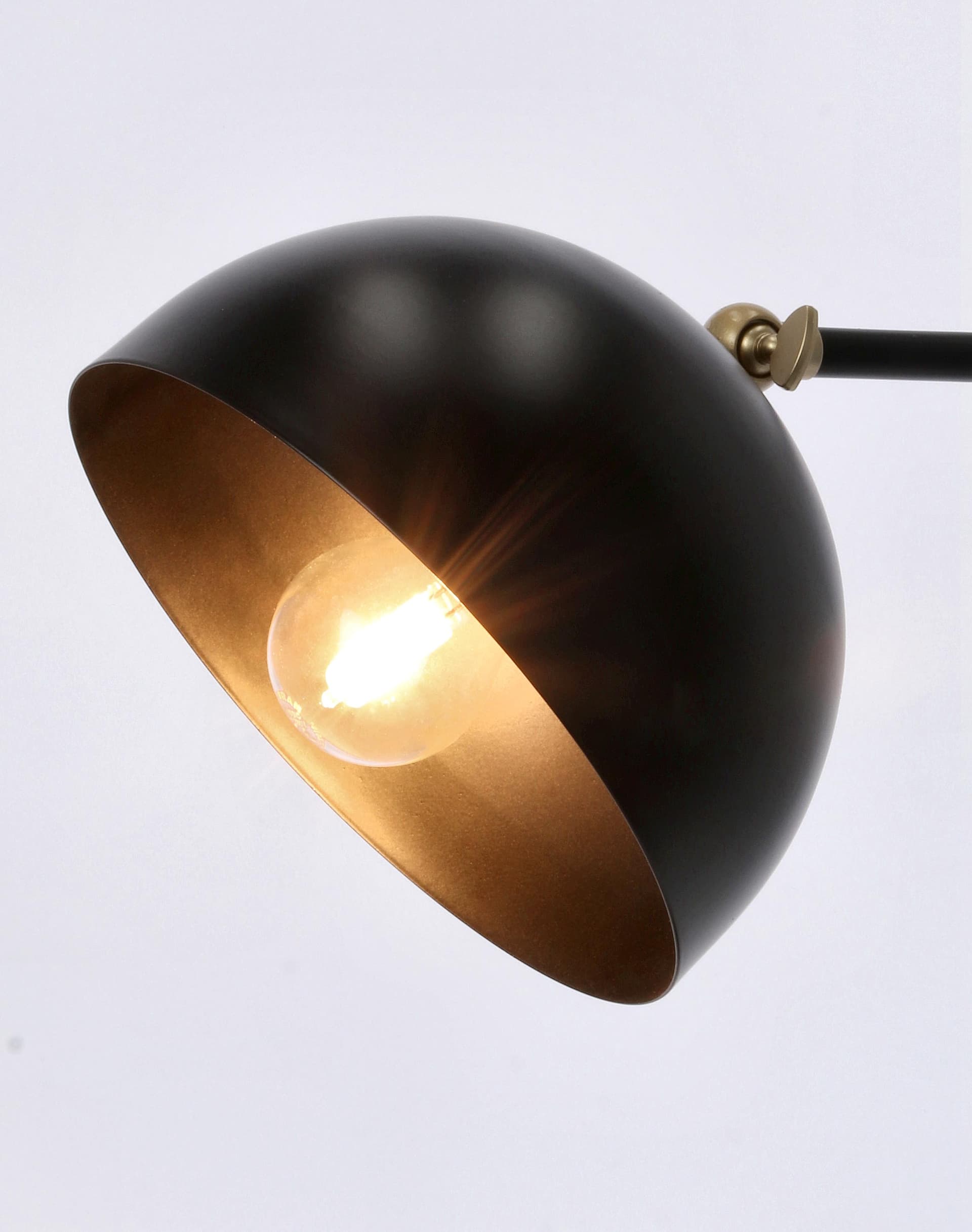 Lampada da tavolo "Glasgow" in acciaio h 41 cm in Lampade da tavolo e abat-jour Decor Space - Altamura, commercioVirtuoso.it