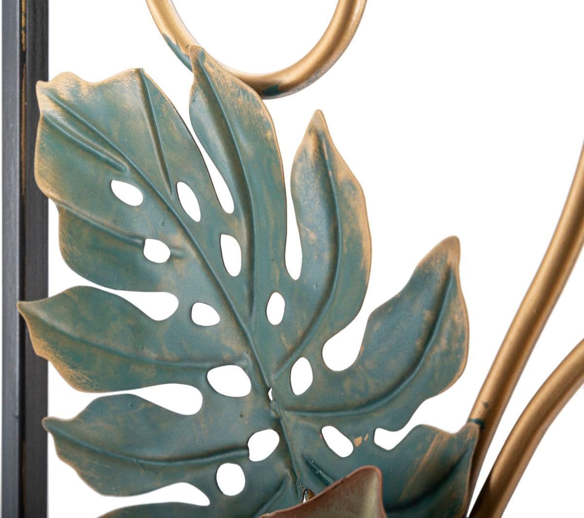 Composizione floreale Campur da muro in ferro per decorazioni ambienti in Sculture a parete Decor Space - Altamura, commercioVirtuoso.it