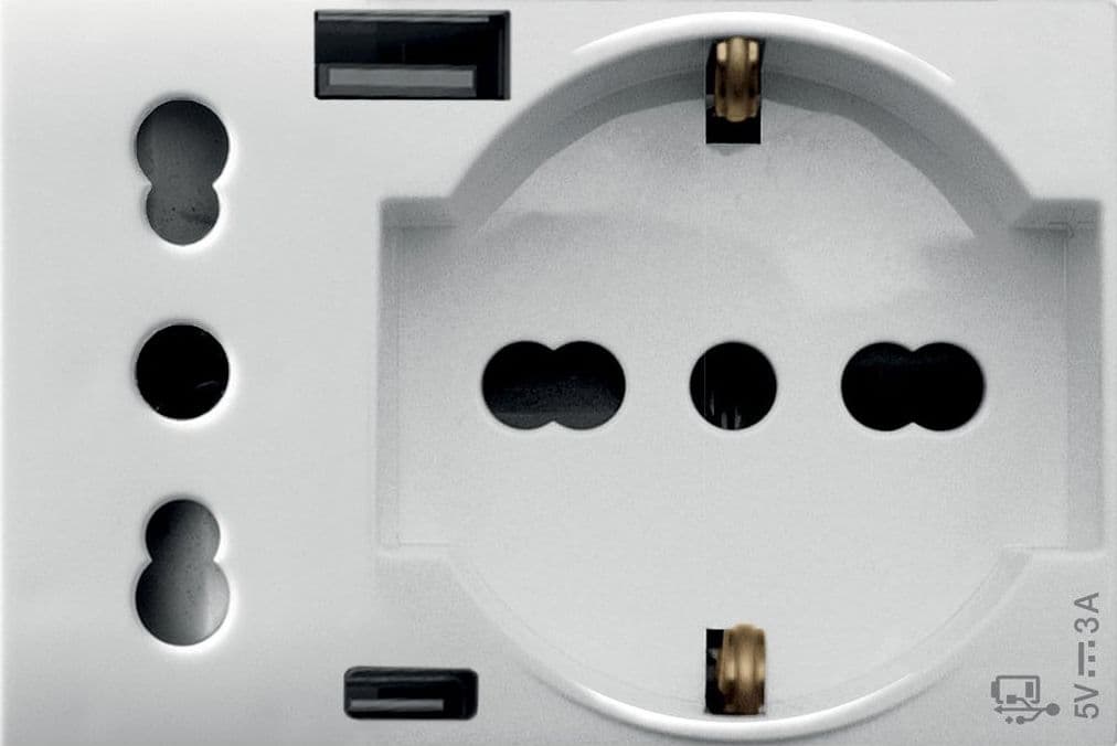 WHITEK S44 Presa Schuko Presa Italiana USB-A e USB-C&trade 2P+T 10/16A 250V 3 Moduli Bianco Opaco, 44609015USB - 3
