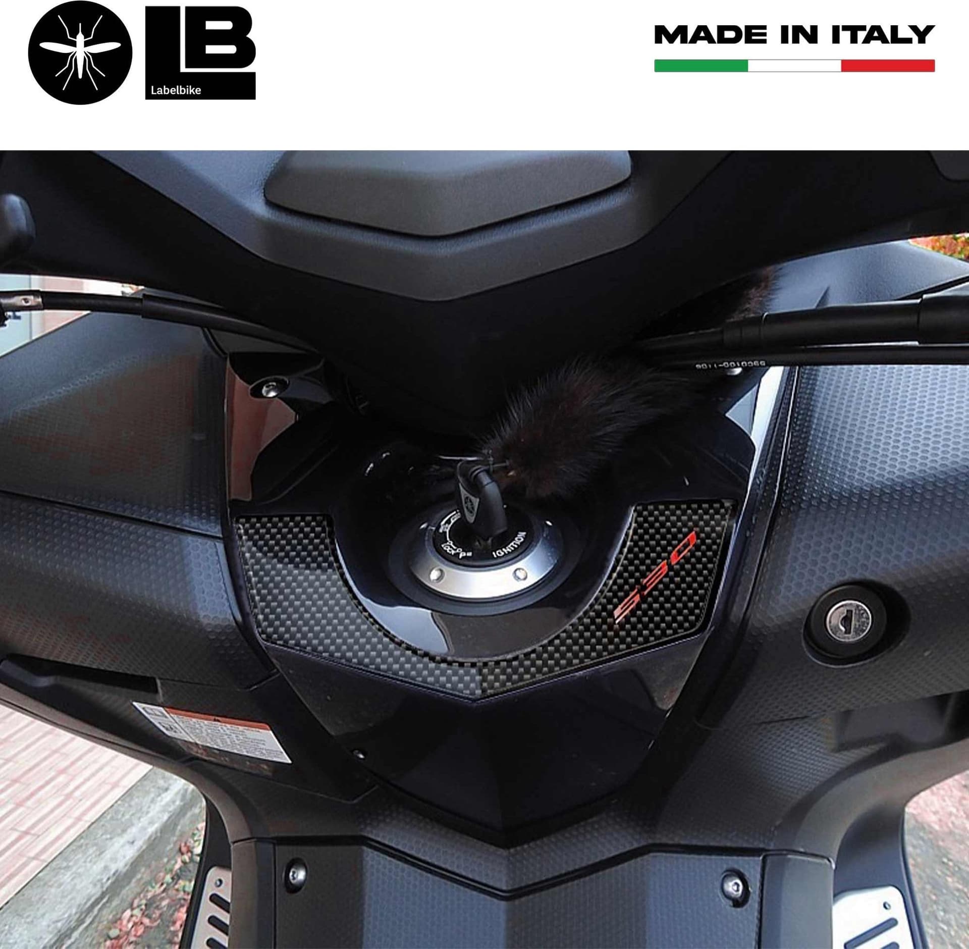 ADESIVO 3D ERGAL compatibile per SCOOTER YAMAHA TMAX 530 PROTEZIONE ZONA CHIAVE - 6
