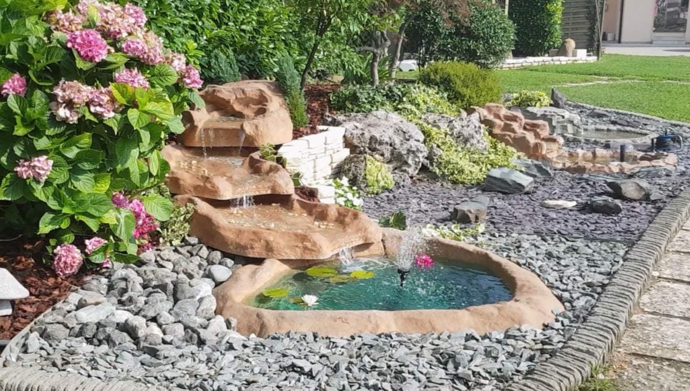 Cascata in Vetroresina da Giardino Azzurra cm 320x165x35 Litri 3000 - 3