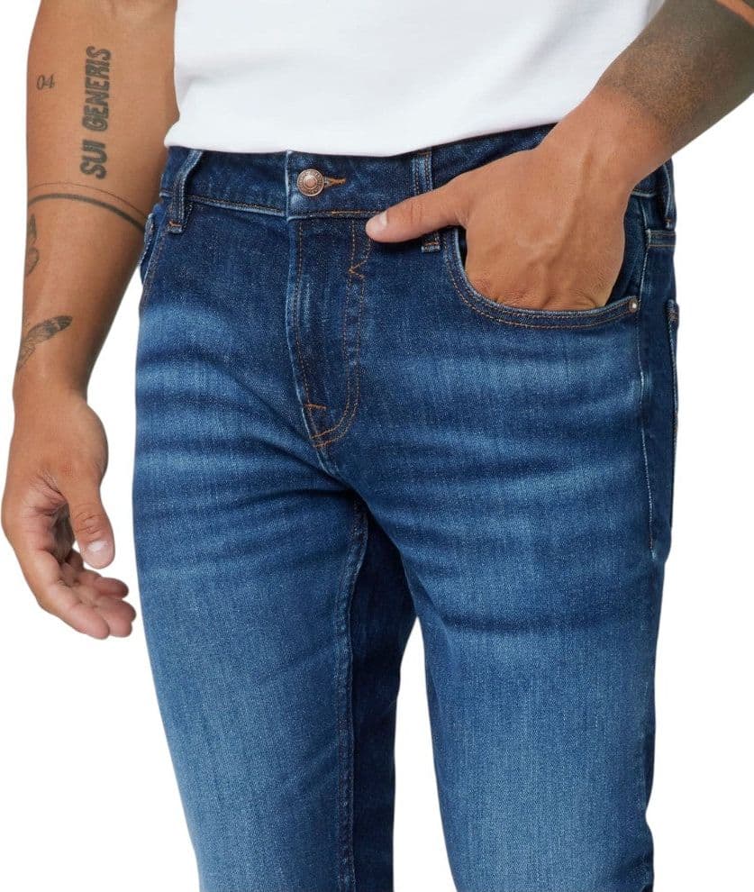 Guess jeans skinny Miami carry dark M2YAN1 D4Q41 2CRD in Jeans Prodotti di Classe - Nocera Superiore, commercioVirtuoso.it