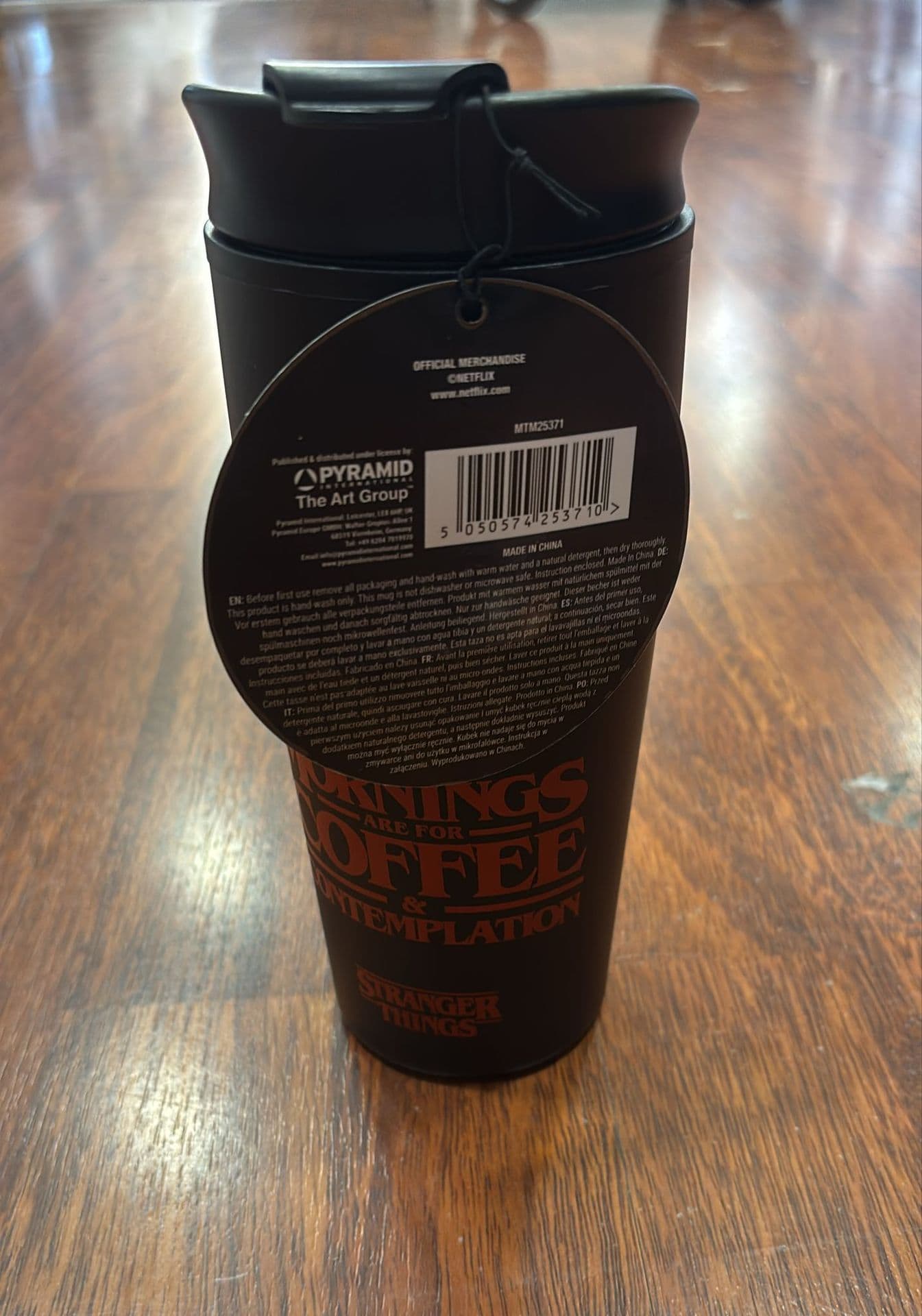 Tazza Da Viaggio Stranger Things Coffee And Contemplation - Mtm25371 - 2